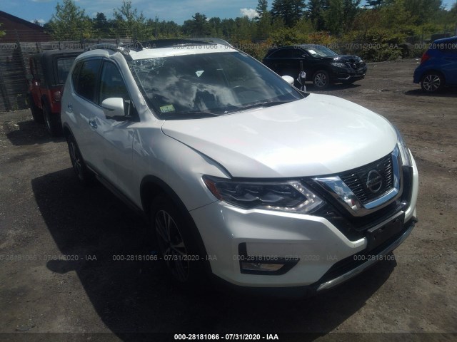 NISSAN ROGUE 2017 5n1at2mv8hc832897