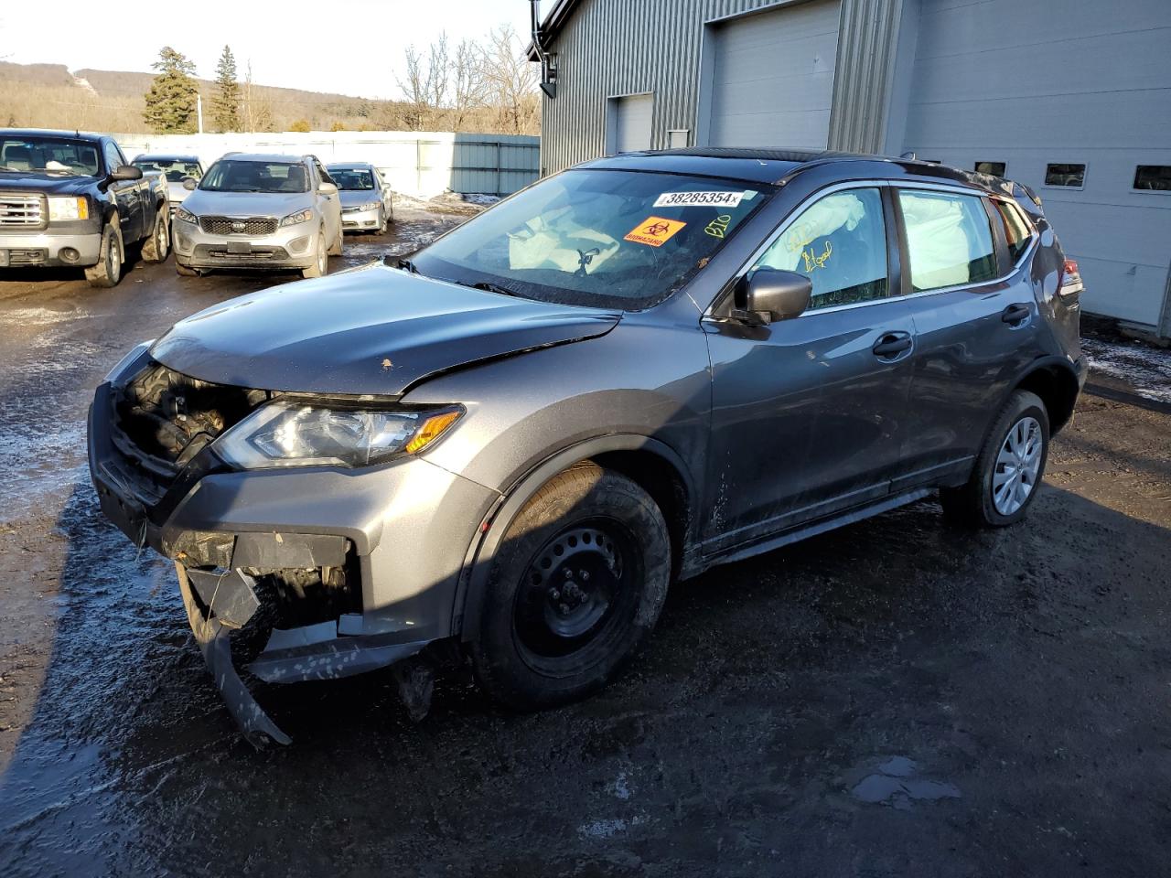 NISSAN ROGUE 2017 5n1at2mv8hc865396