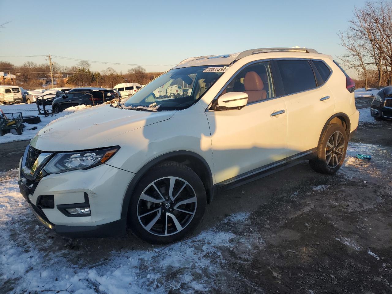 NISSAN ROGUE 2018 5n1at2mv8kc709432