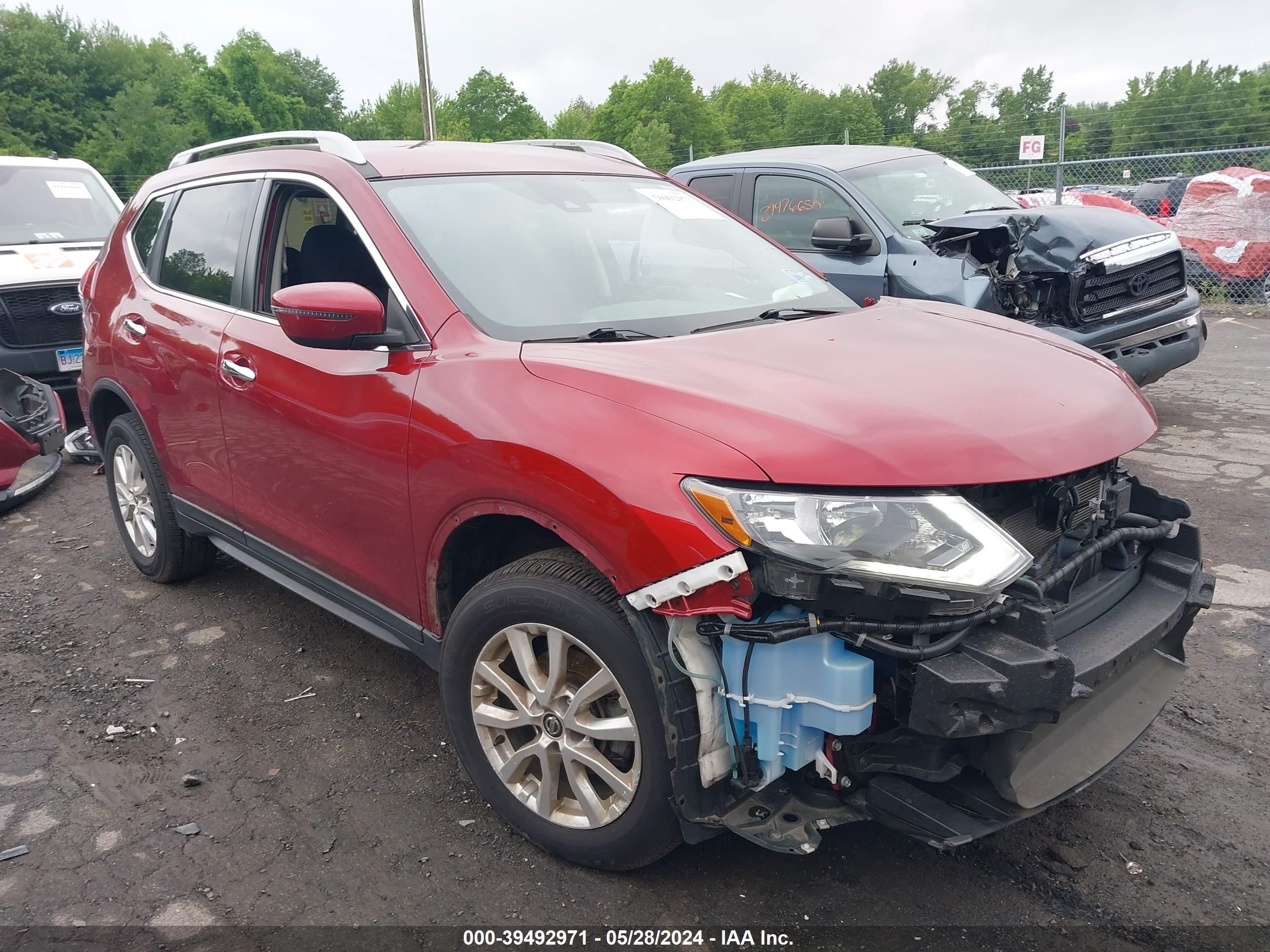 NISSAN ROGUE 2019 5n1at2mv8kc795986