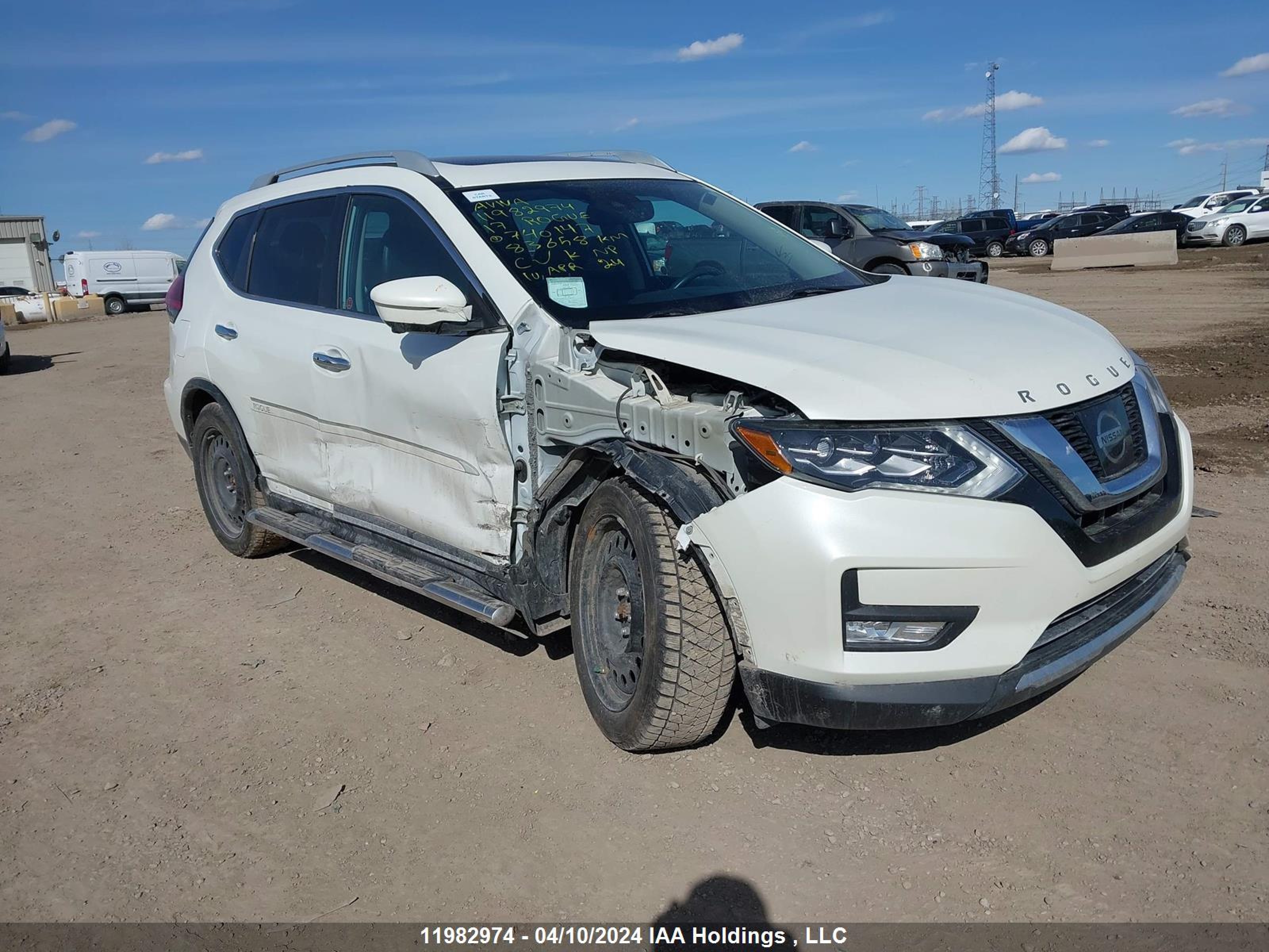 NISSAN ROGUE 2017 5n1at2mv9hc740147