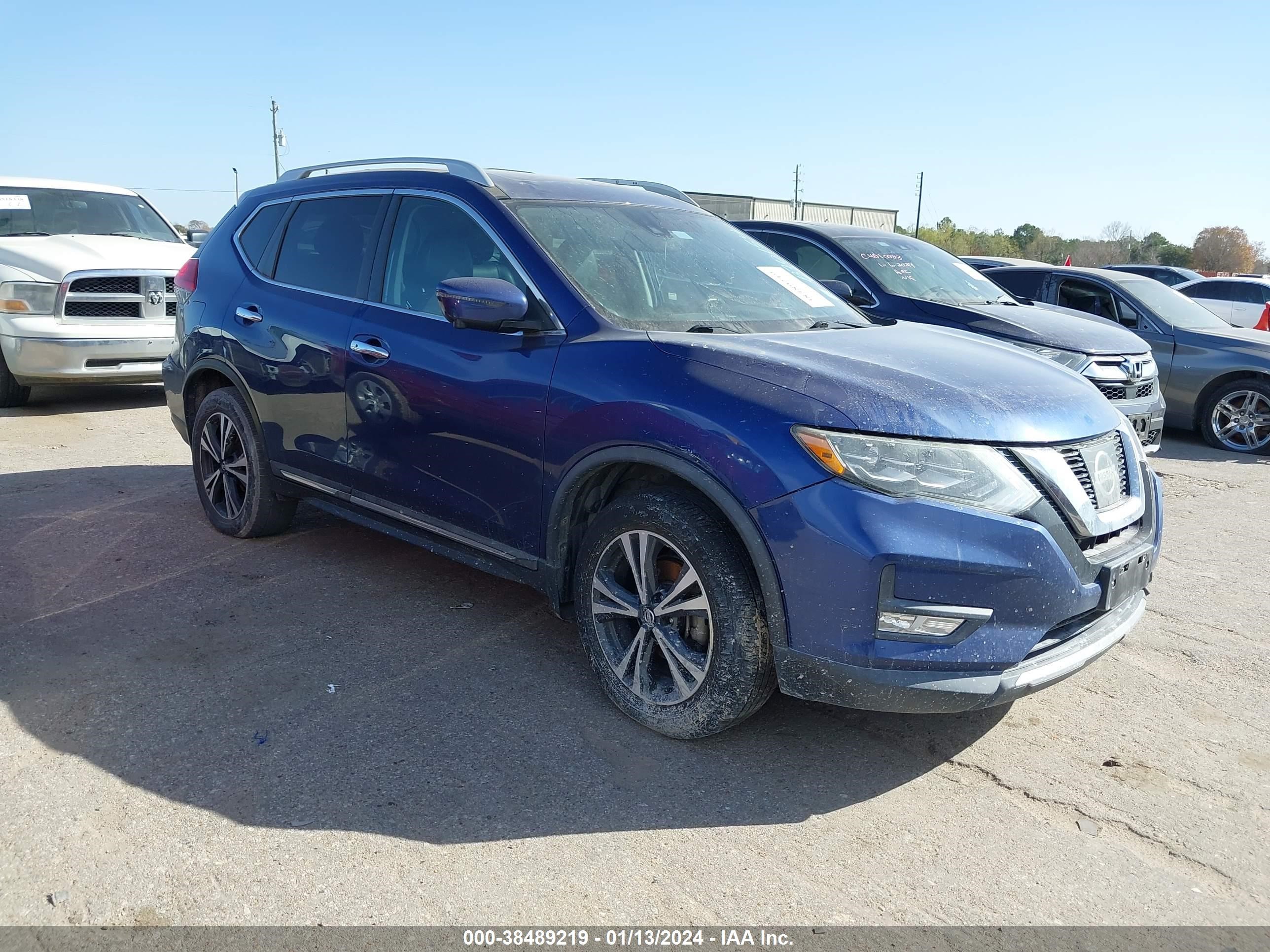 NISSAN ROGUE 2017 5n1at2mv9hc870154