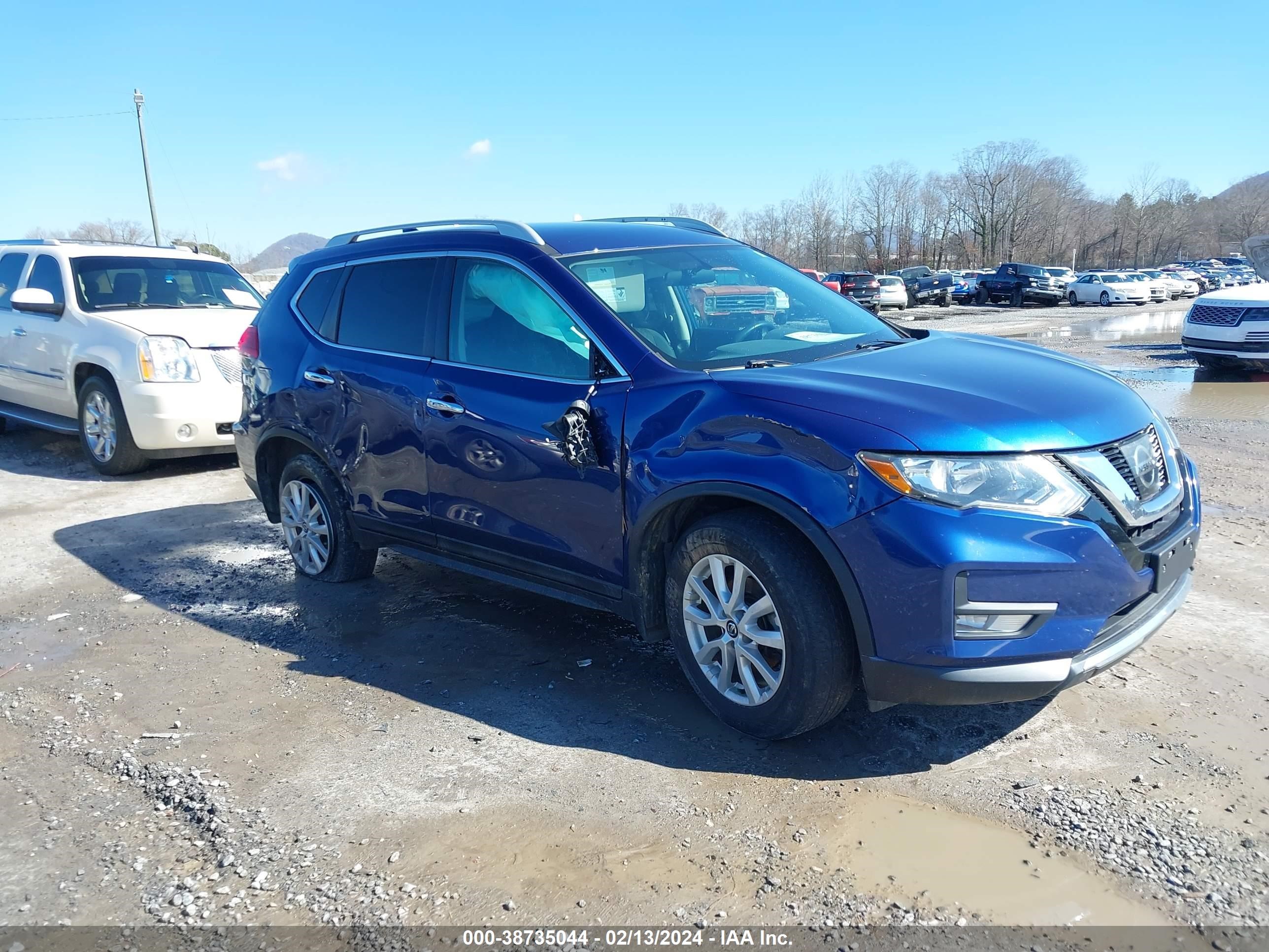 NISSAN ROGUE 2017 5n1at2mv9hc884443