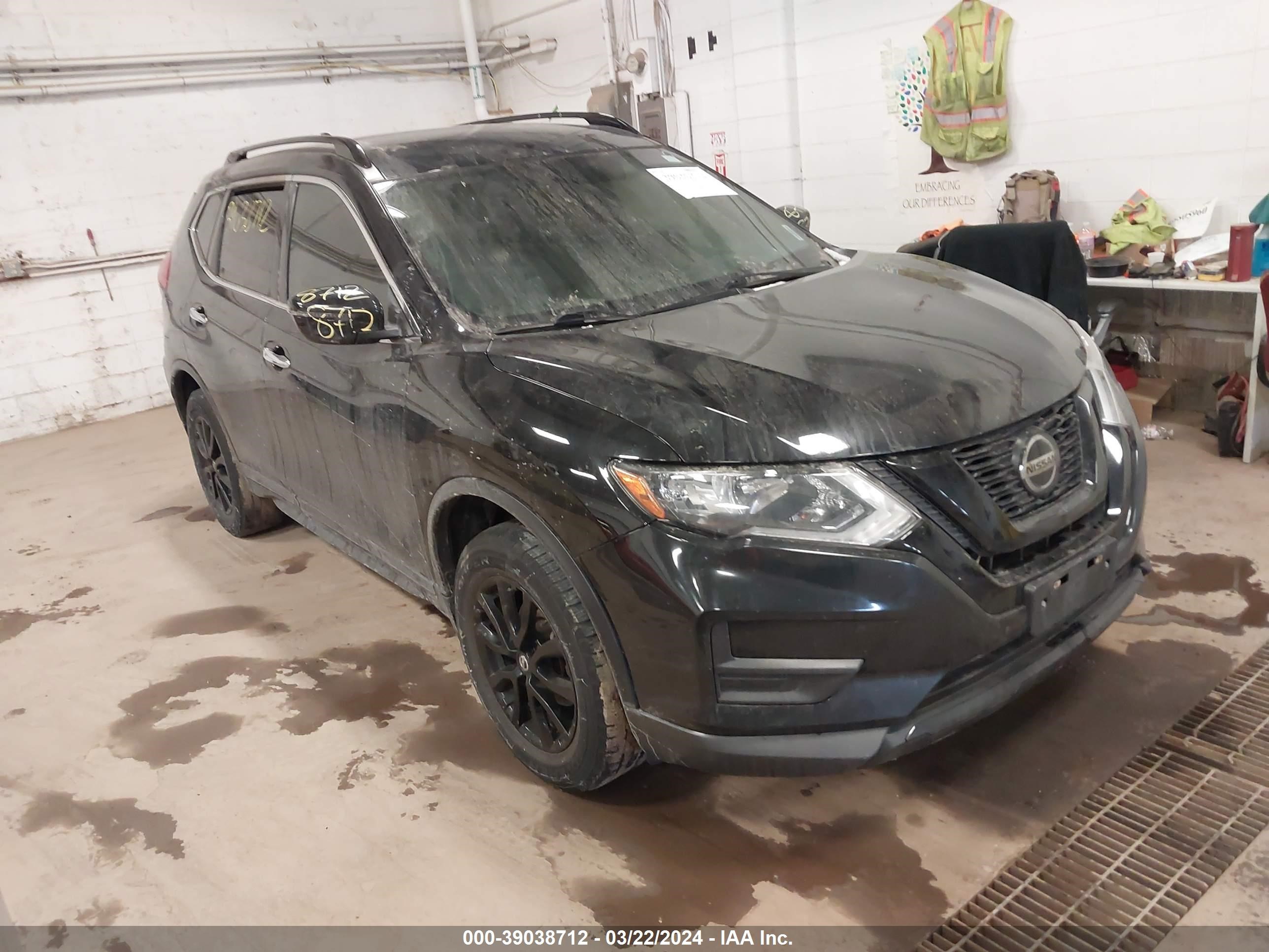 NISSAN ROGUE 2018 5n1at2mv9jc783893