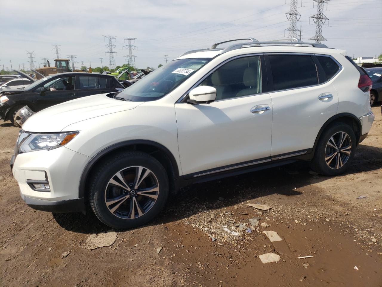 NISSAN ROGUE 2018 5n1at2mv9jc808811