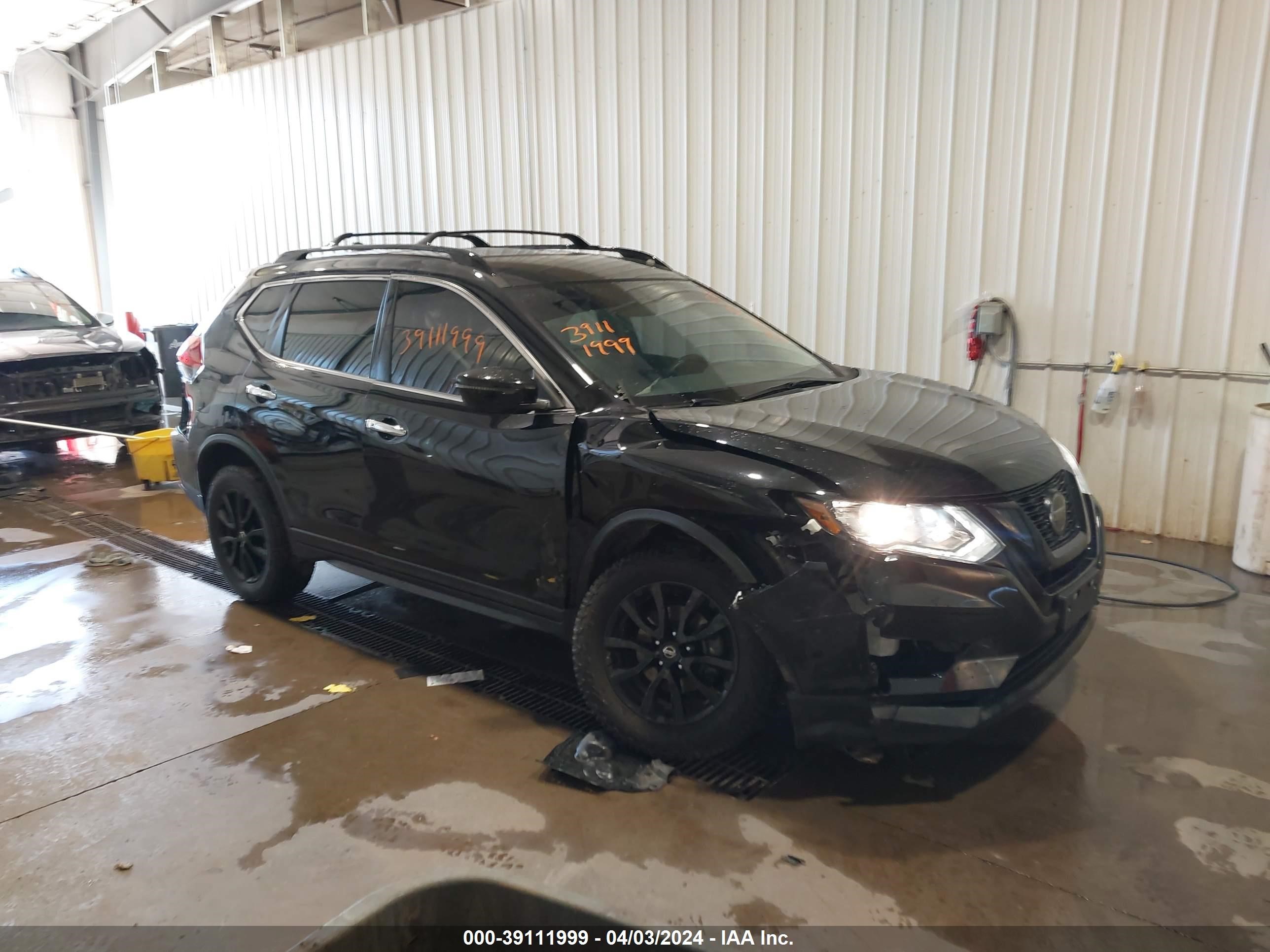 NISSAN ROGUE 2018 5n1at2mv9jc820053