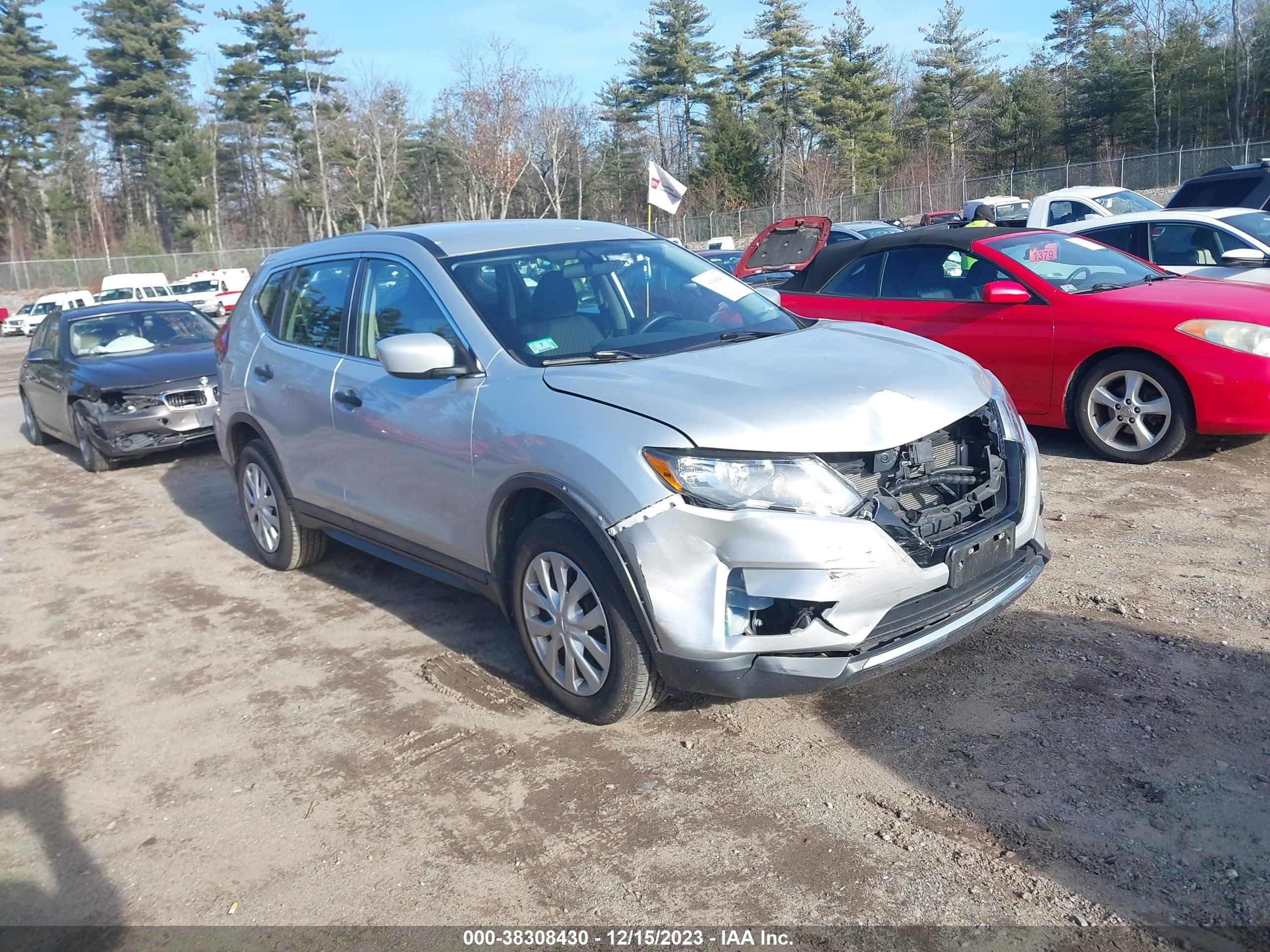 NISSAN ROGUE 2018 5n1at2mv9jc831425