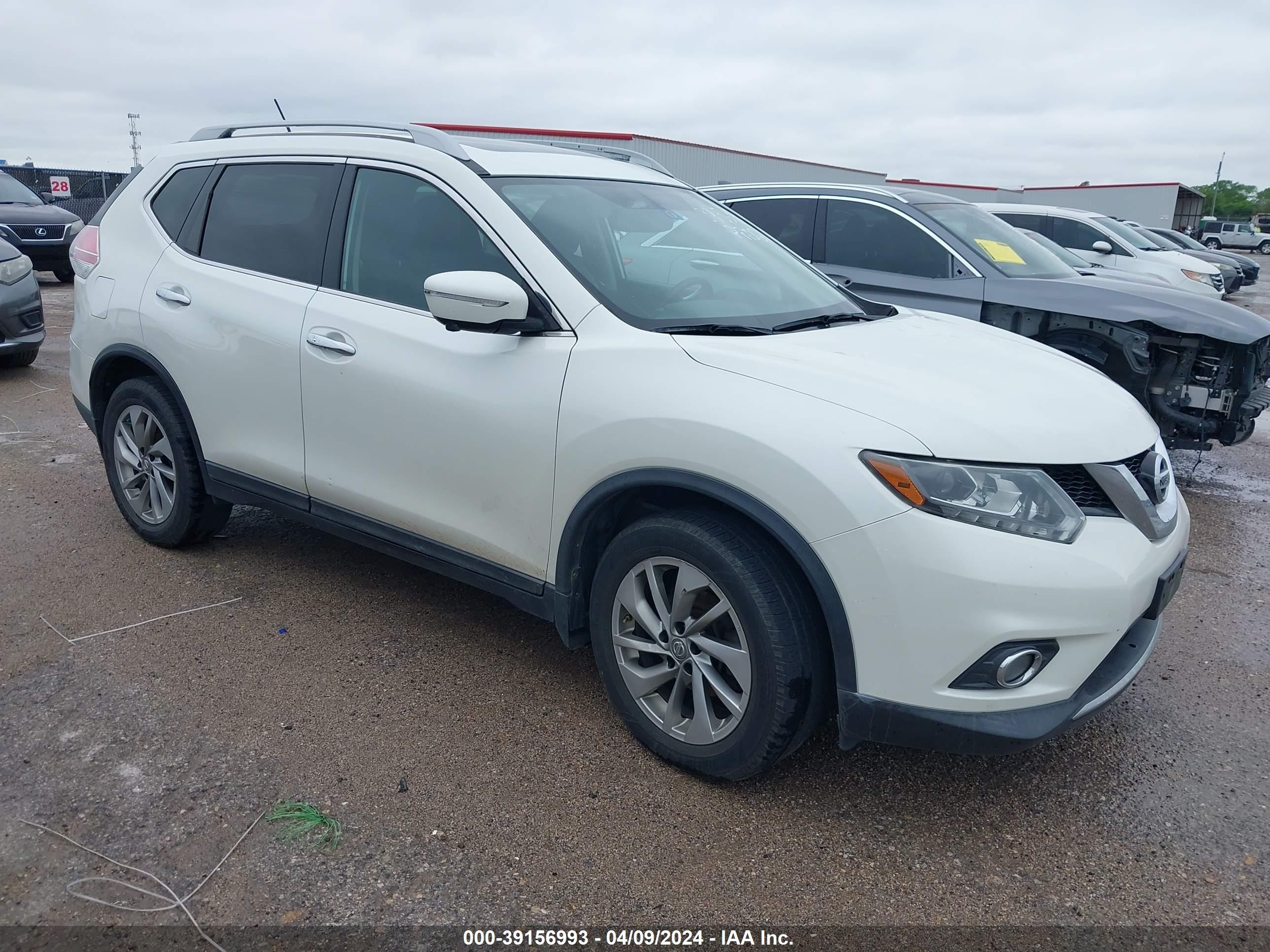 NISSAN ROGUE 2015 5n1at2mvxfc758394