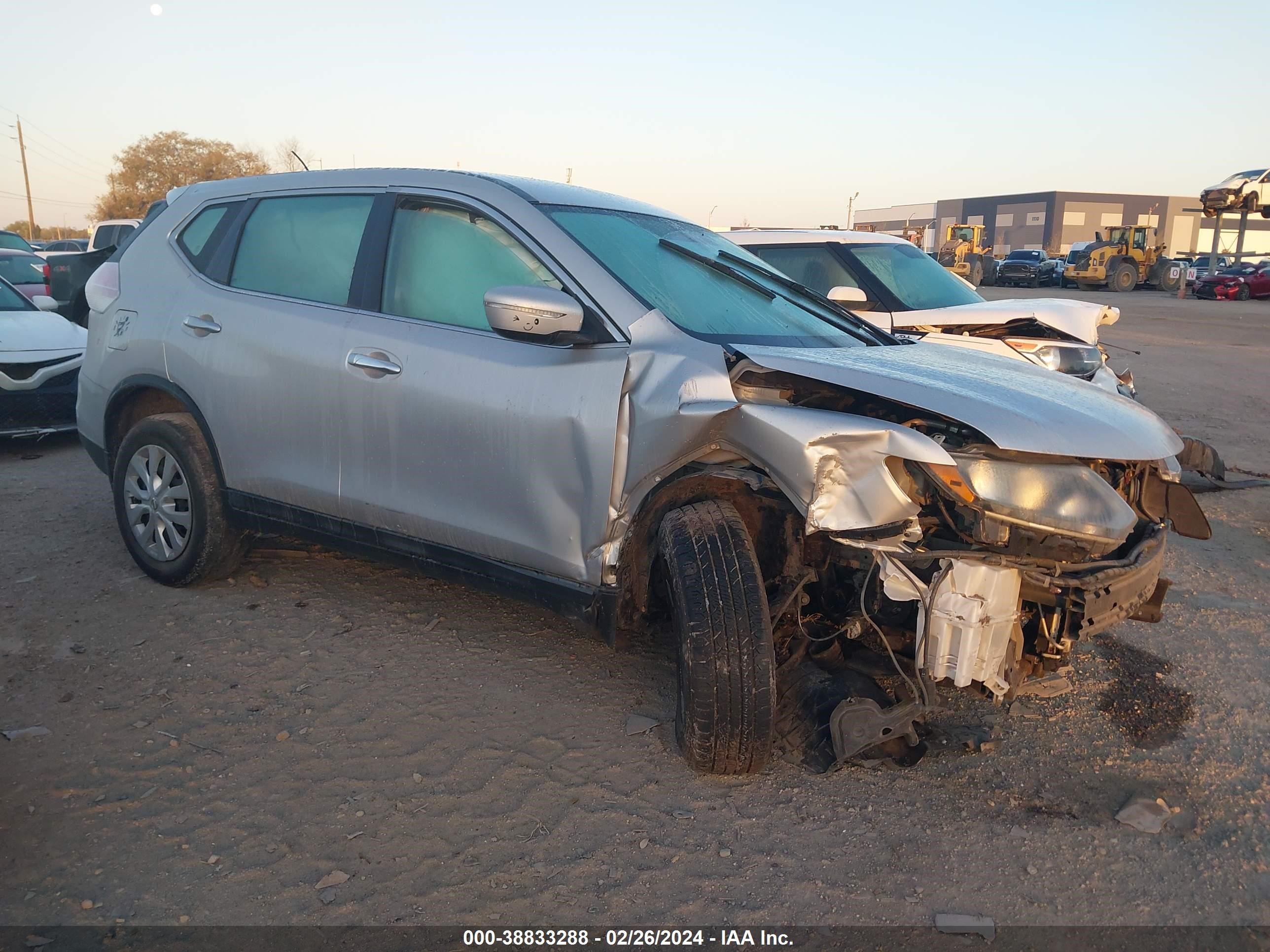 NISSAN ROGUE 2015 5n1at2mvxfc927457