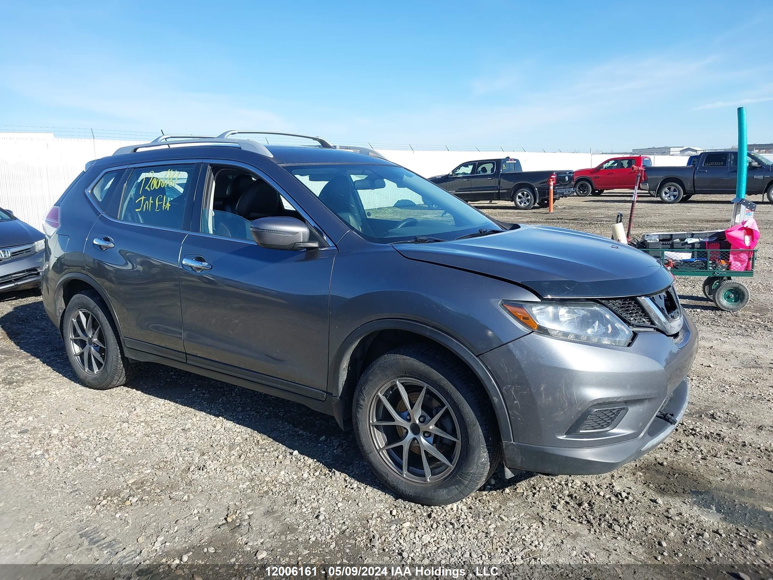 NISSAN ROGUE 2016 5n1at2mvxgc793535