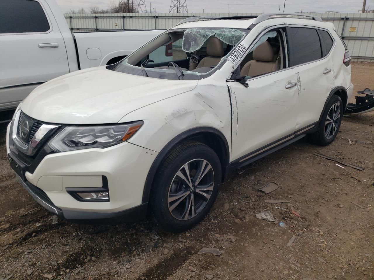 NISSAN ROGUE 2017 5n1at2mvxhc838135