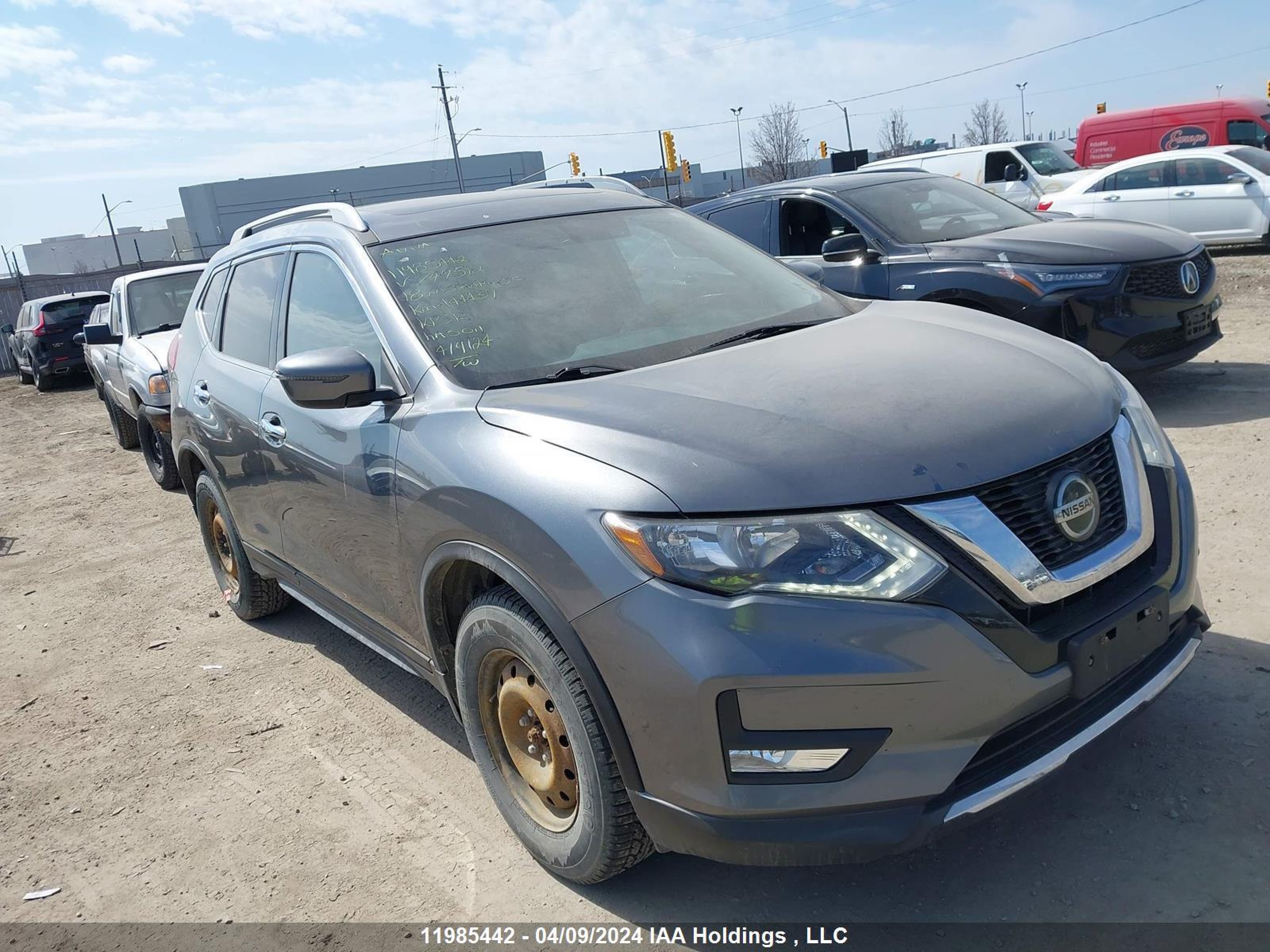 NISSAN ROGUE 2018 5n1at2mvxjc749512