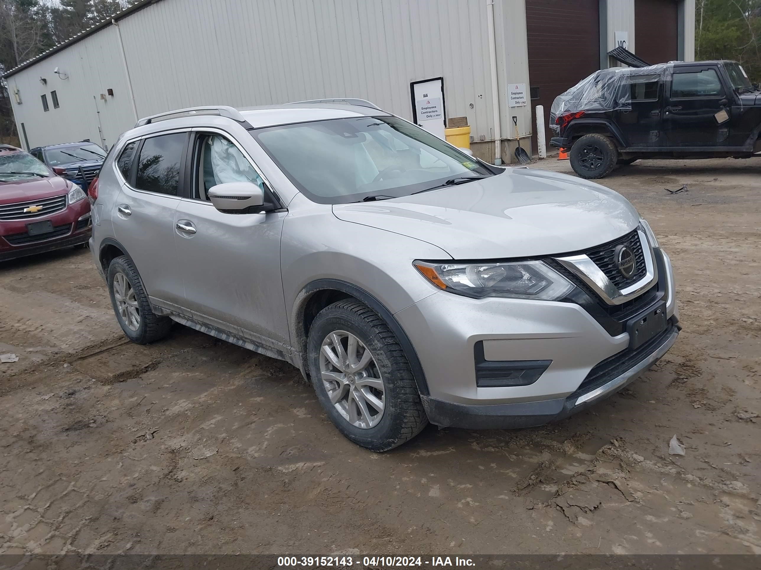 NISSAN ROGUE 2019 5n1at2mvxkc772077