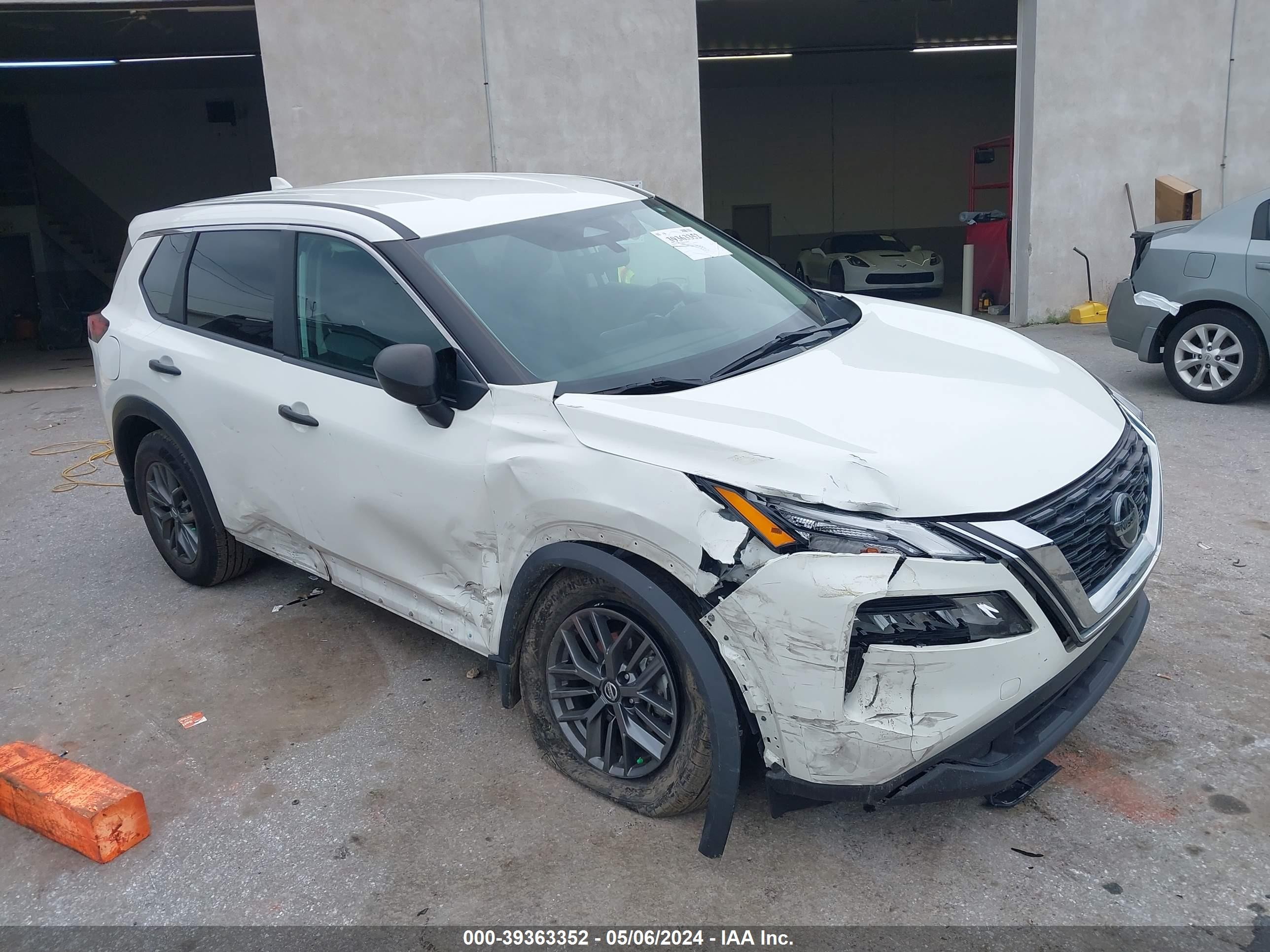 NISSAN ROGUE 2021 5n1at3ab2mc684420