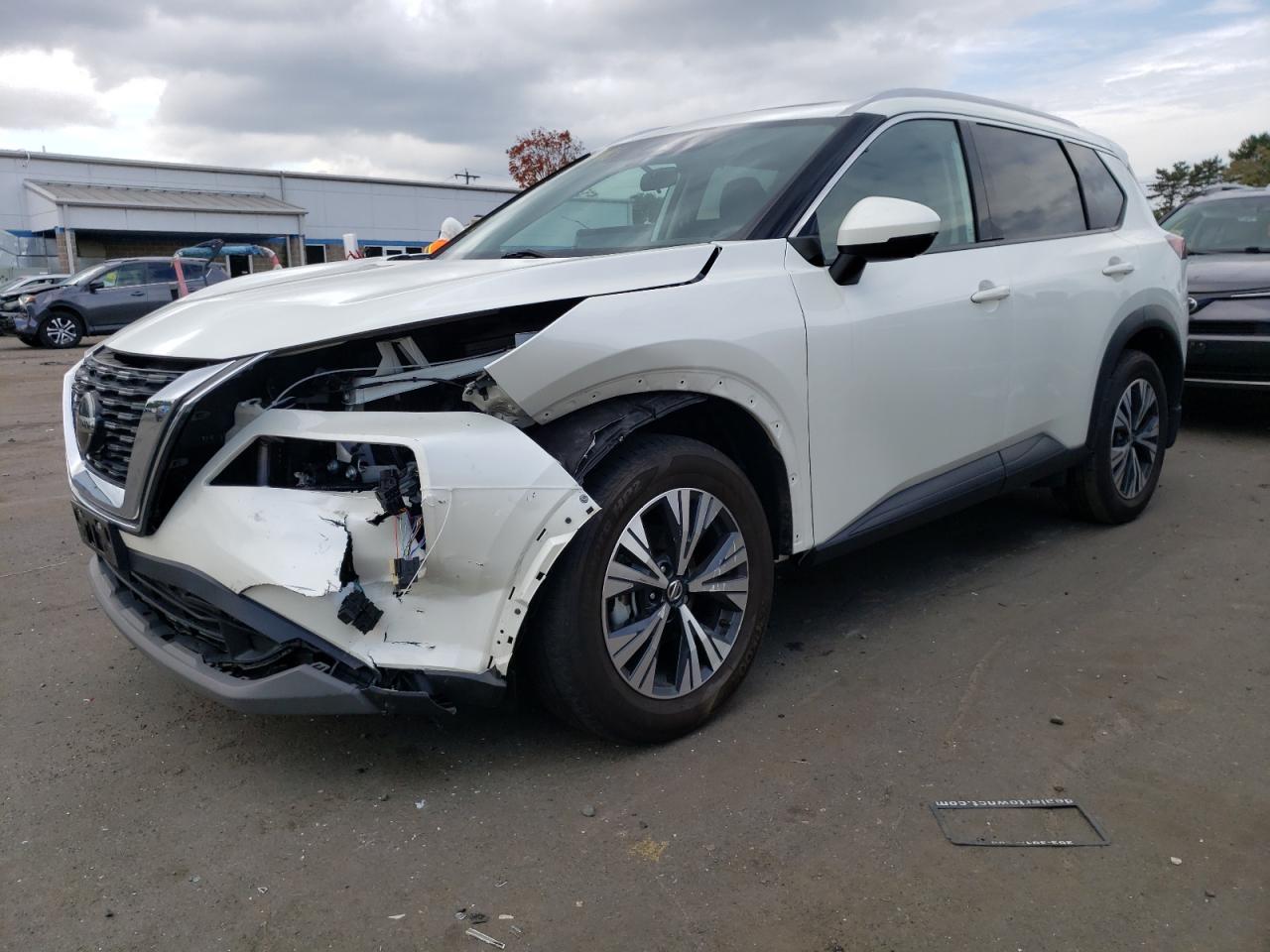 NISSAN ROGUE 2021 5n1at3bb3mc733297