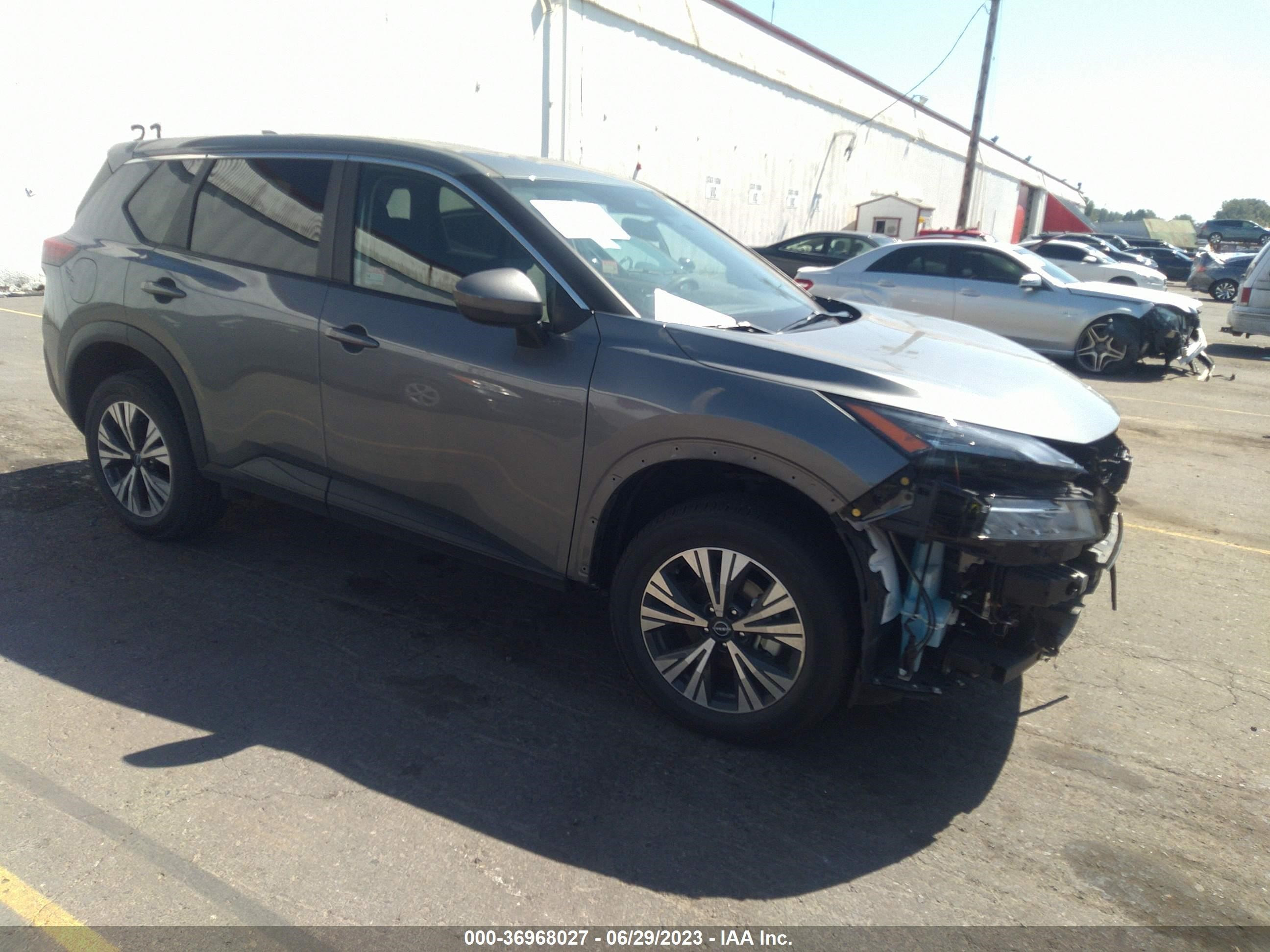 NISSAN ROGUE 2022 5n1bt3bb8nc672289