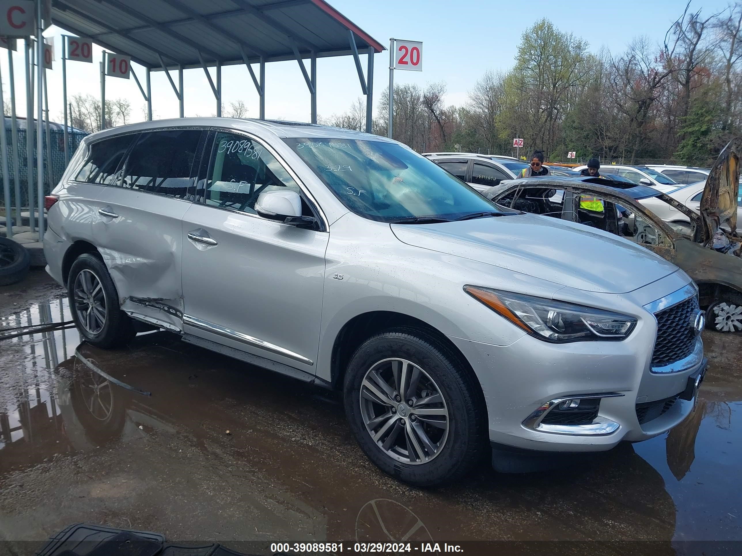 INFINITI QX60 2019 5n1dl0mm9kc560912