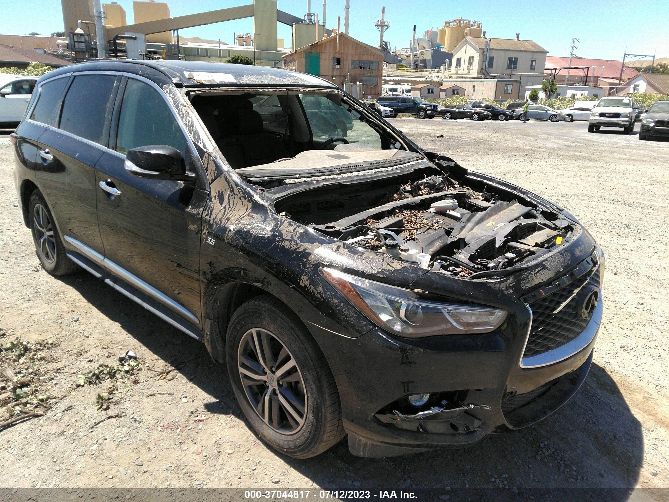 INFINITI QX60 2019 5n1dl0mn6kc556079