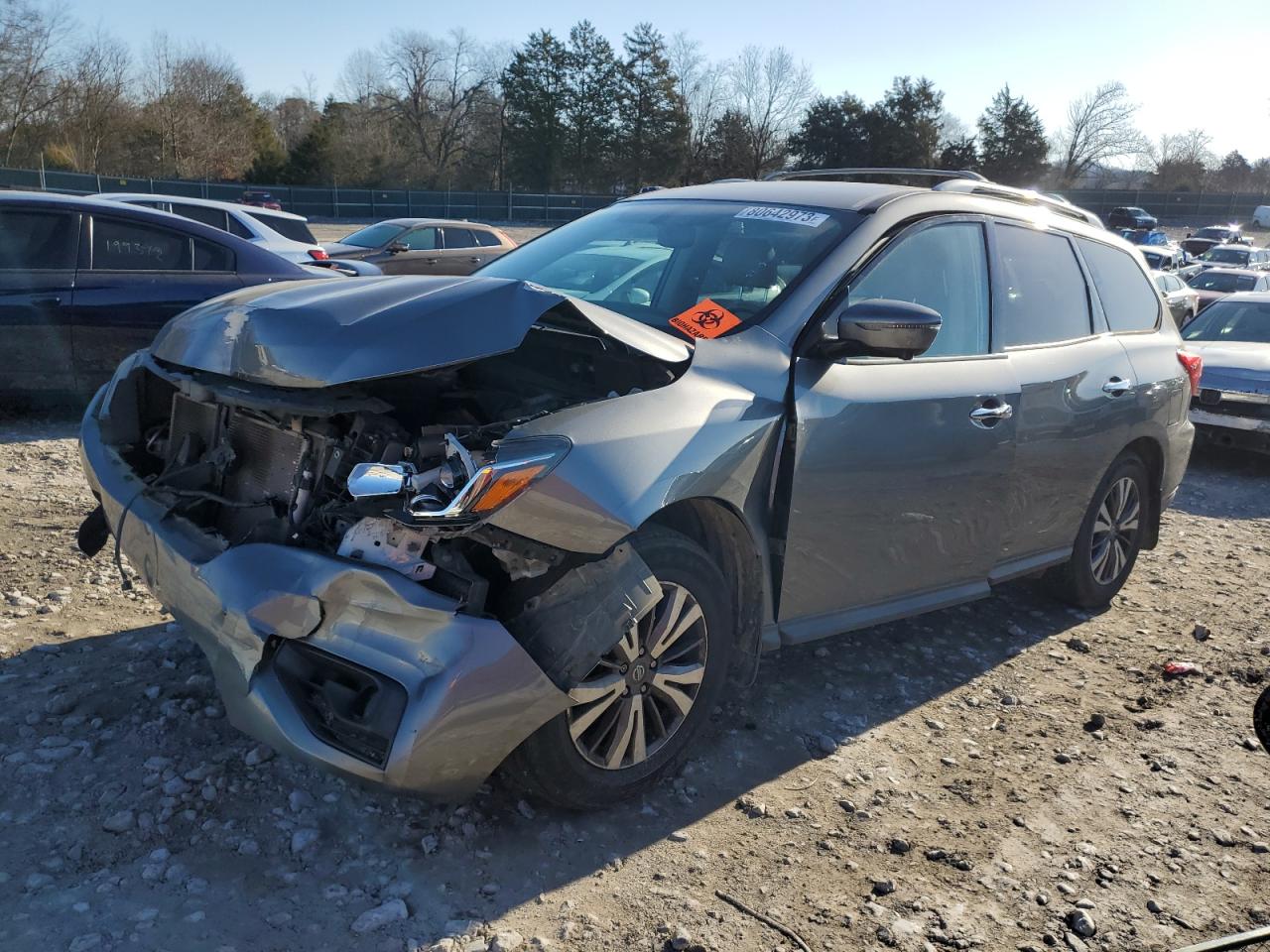 NISSAN PATHFINDER 2017 5n1dr2mm0hc653501