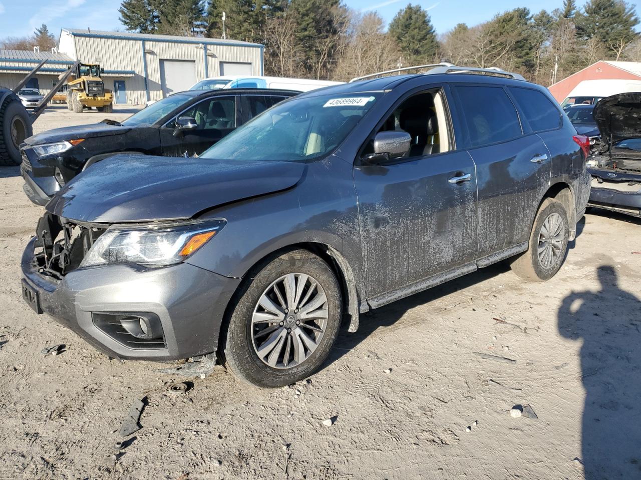 NISSAN PATHFINDER 2017 5n1dr2mm0hc683677