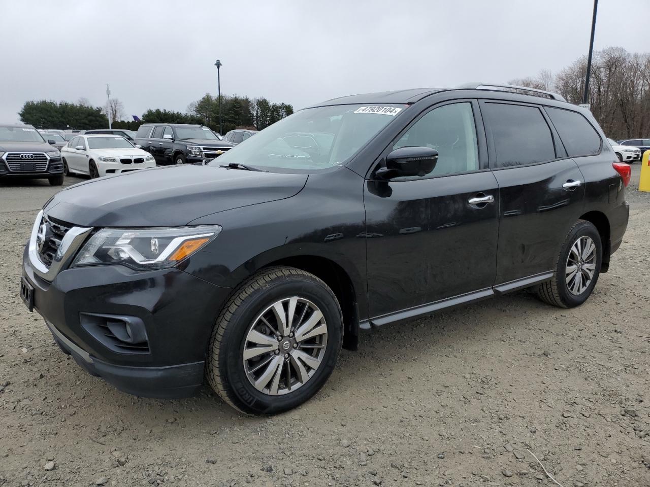 NISSAN PATHFINDER 2018 5n1dr2mm0jc665525