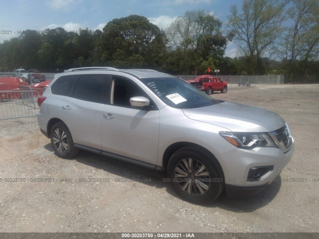 NISSAN PATHFINDER 2017 5n1dr2mm1hc617719