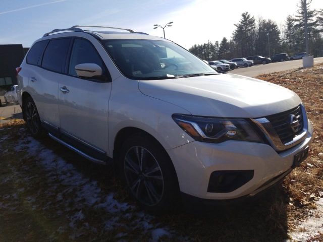 NISSAN PATHFINDER 2019 5n1dr2mm1kc590271