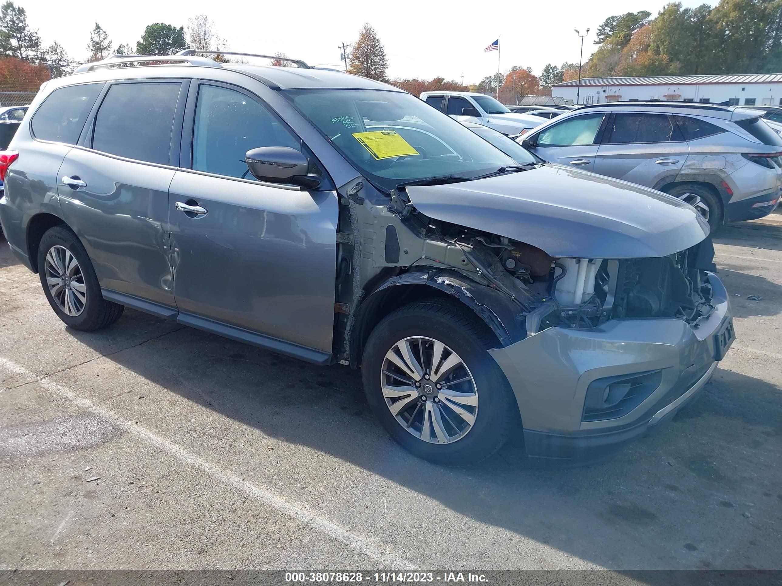 NISSAN PATHFINDER 2017 5n1dr2mm3hc670437