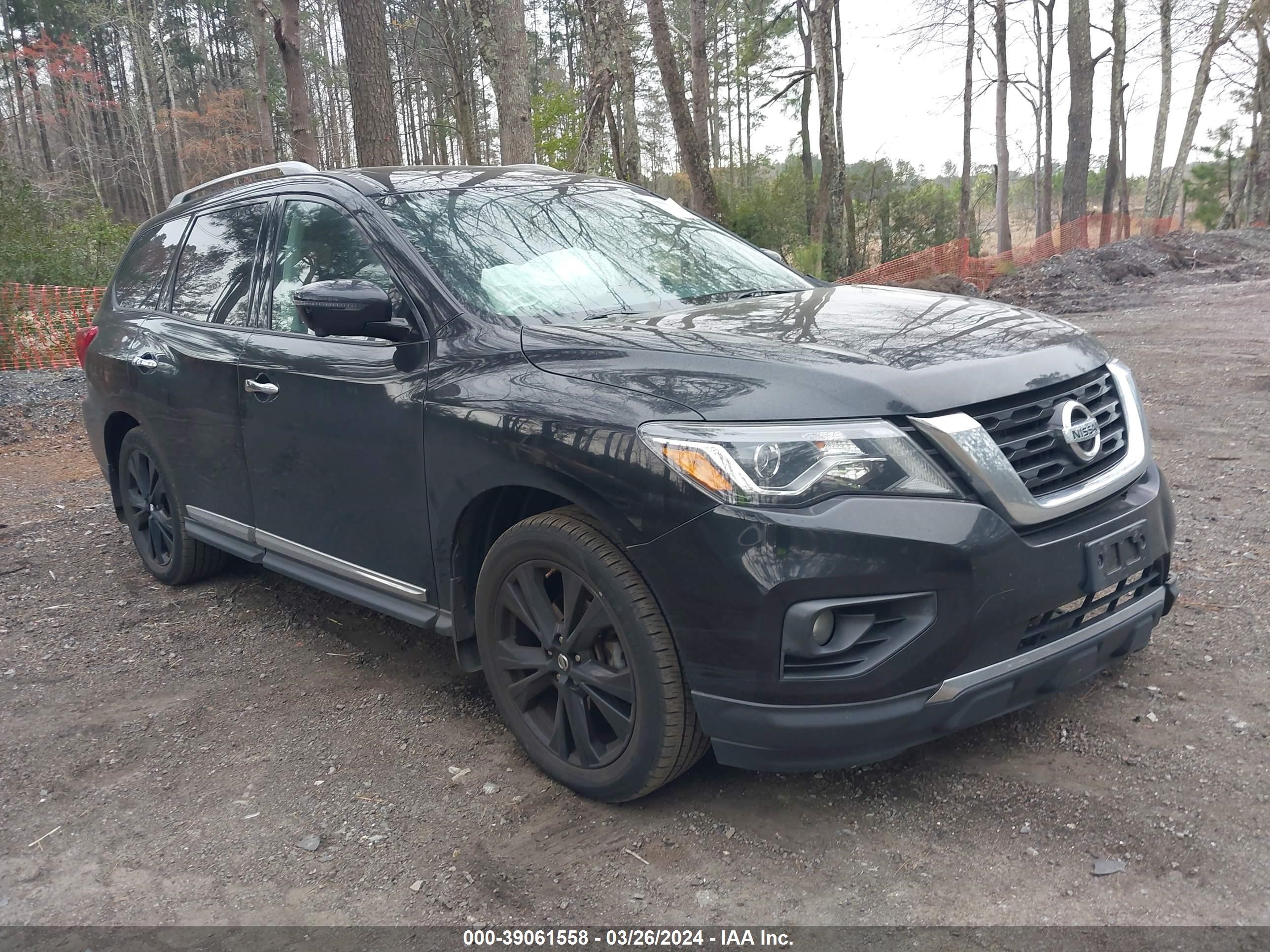 NISSAN PATHFINDER 2017 5n1dr2mm3hc679865