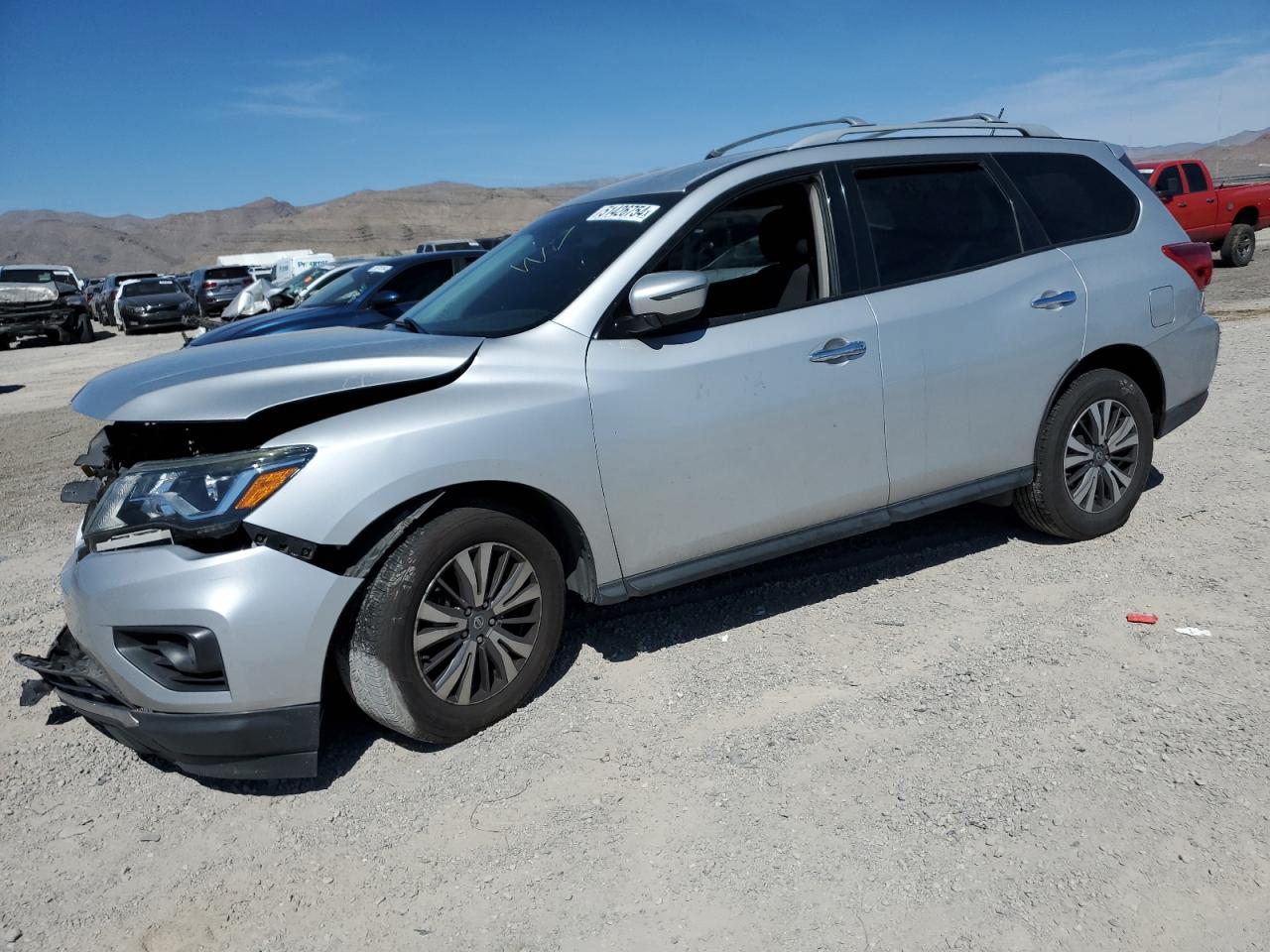 NISSAN PATHFINDER 2018 5n1dr2mm3jc625651