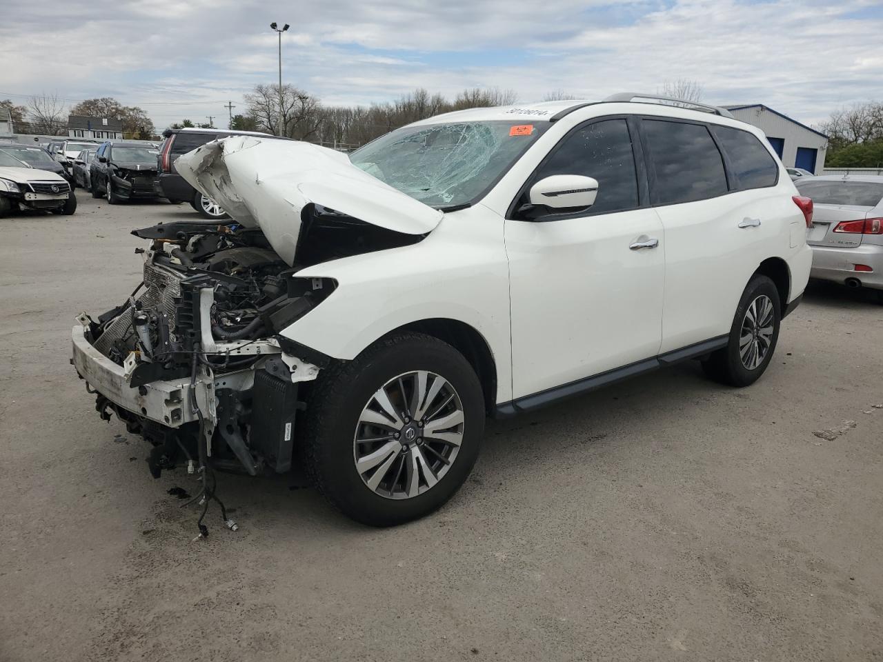 NISSAN PATHFINDER 2019 5n1dr2mm3kc614859