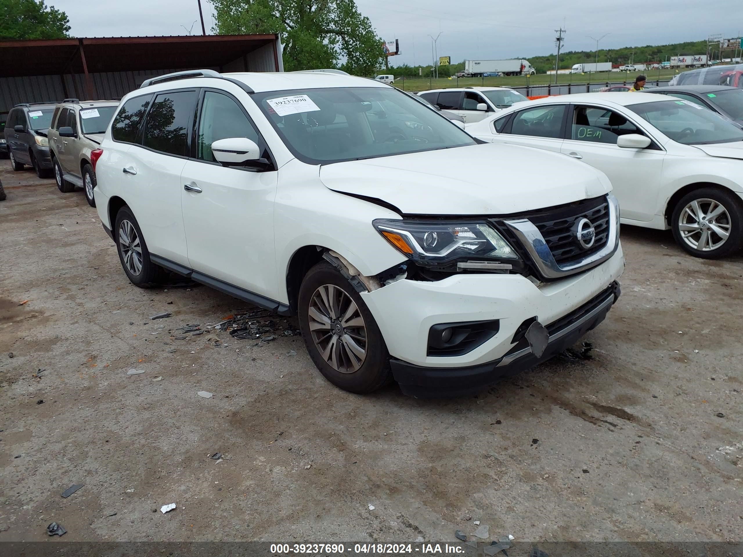 NISSAN PATHFINDER 2019 5n1dr2mm3kc620757