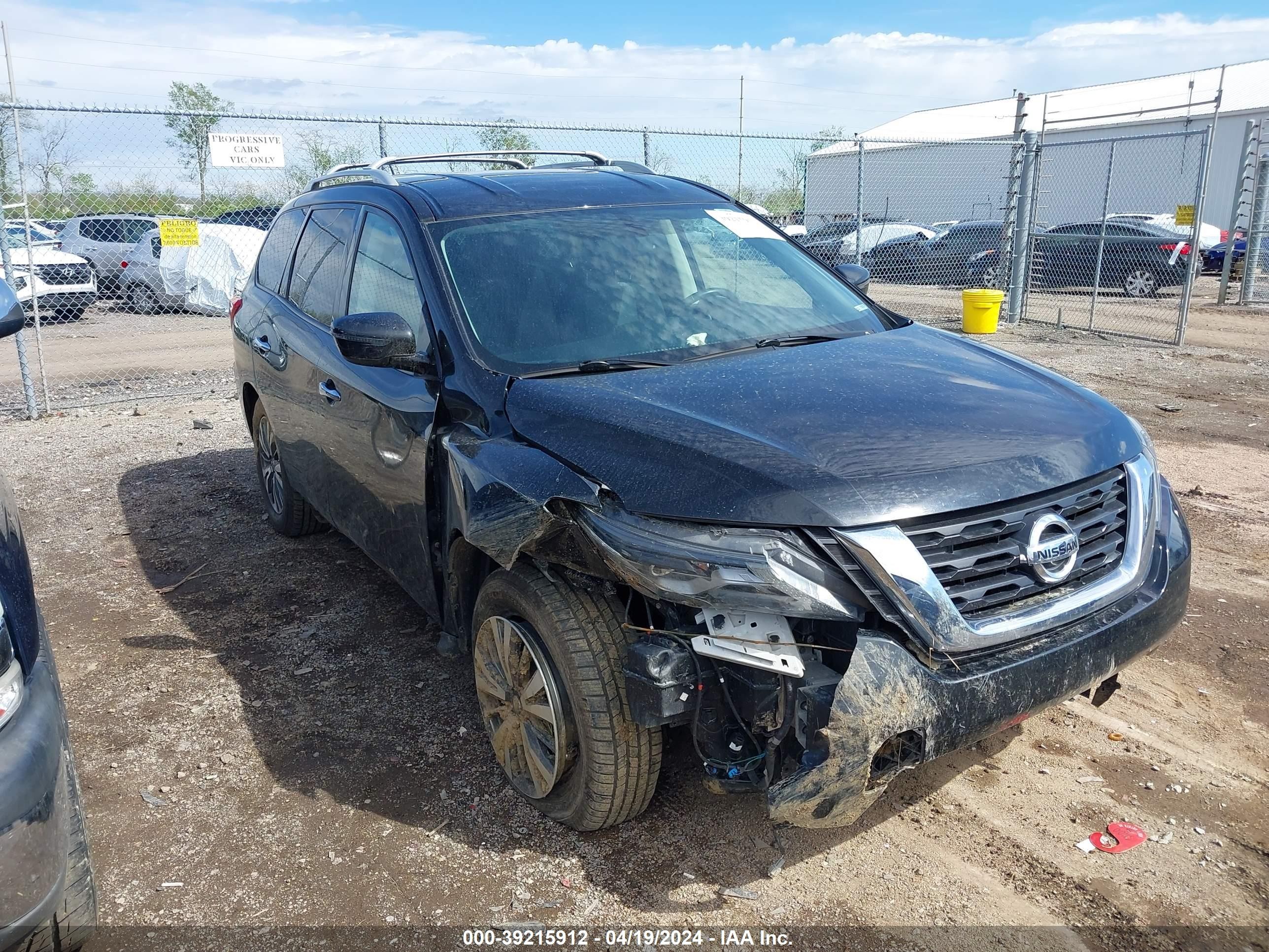 NISSAN PATHFINDER 2018 5n1dr2mm4jc604954