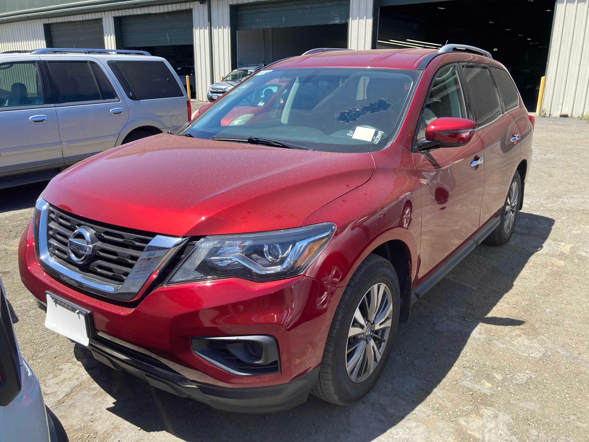 NISSAN PATHFINDER 2018 5n1dr2mm4jc631796