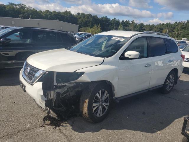 NISSAN PATHFINDER 2019 5n1dr2mm4kc648843