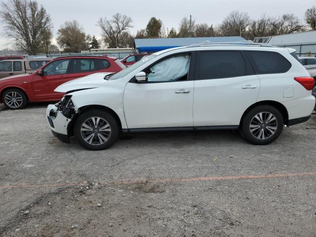 NISSAN PATHFINDER 2018 5n1dr2mm5jc602212