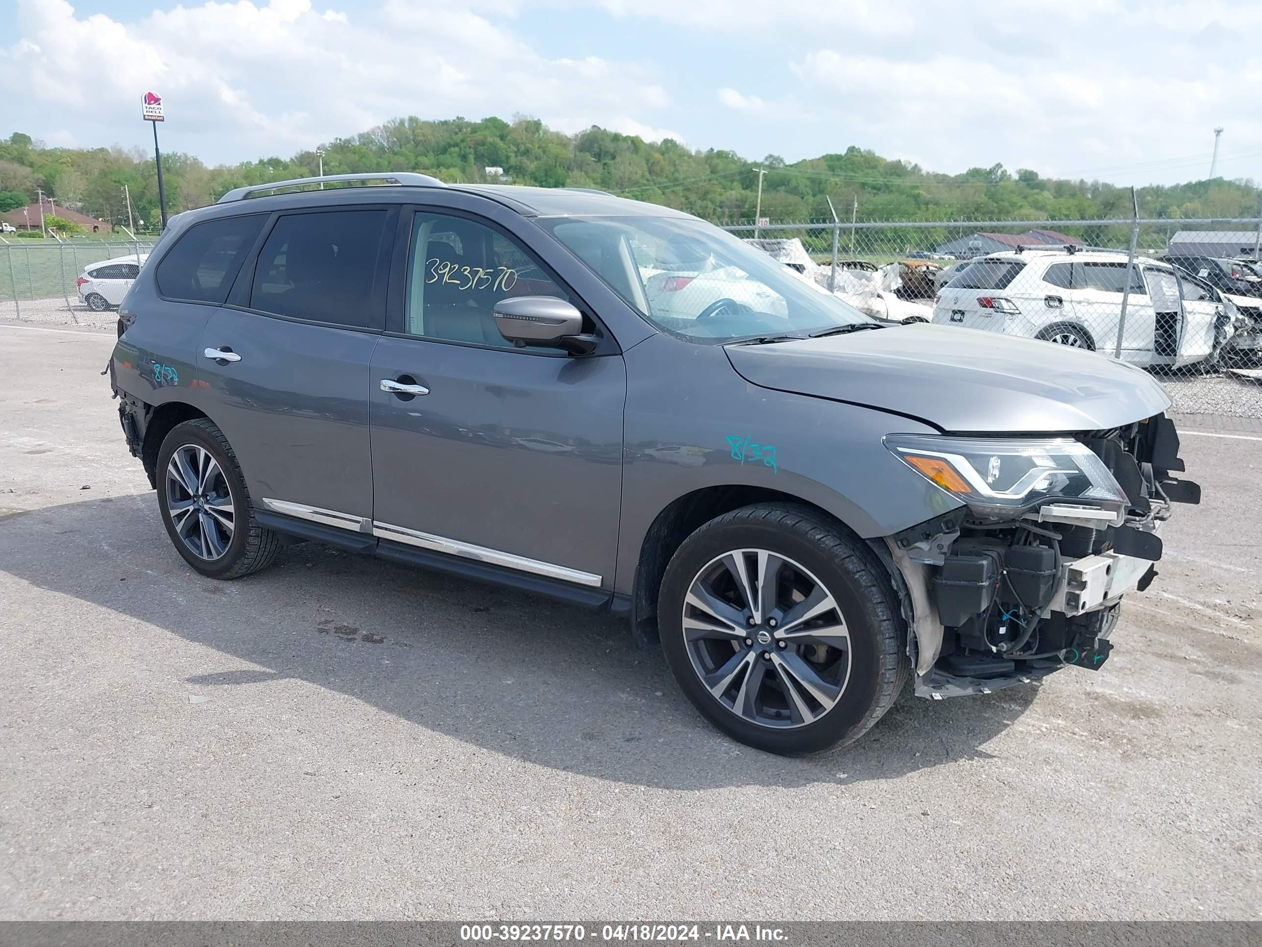 NISSAN PATHFINDER 2019 5n1dr2mm5kc609212