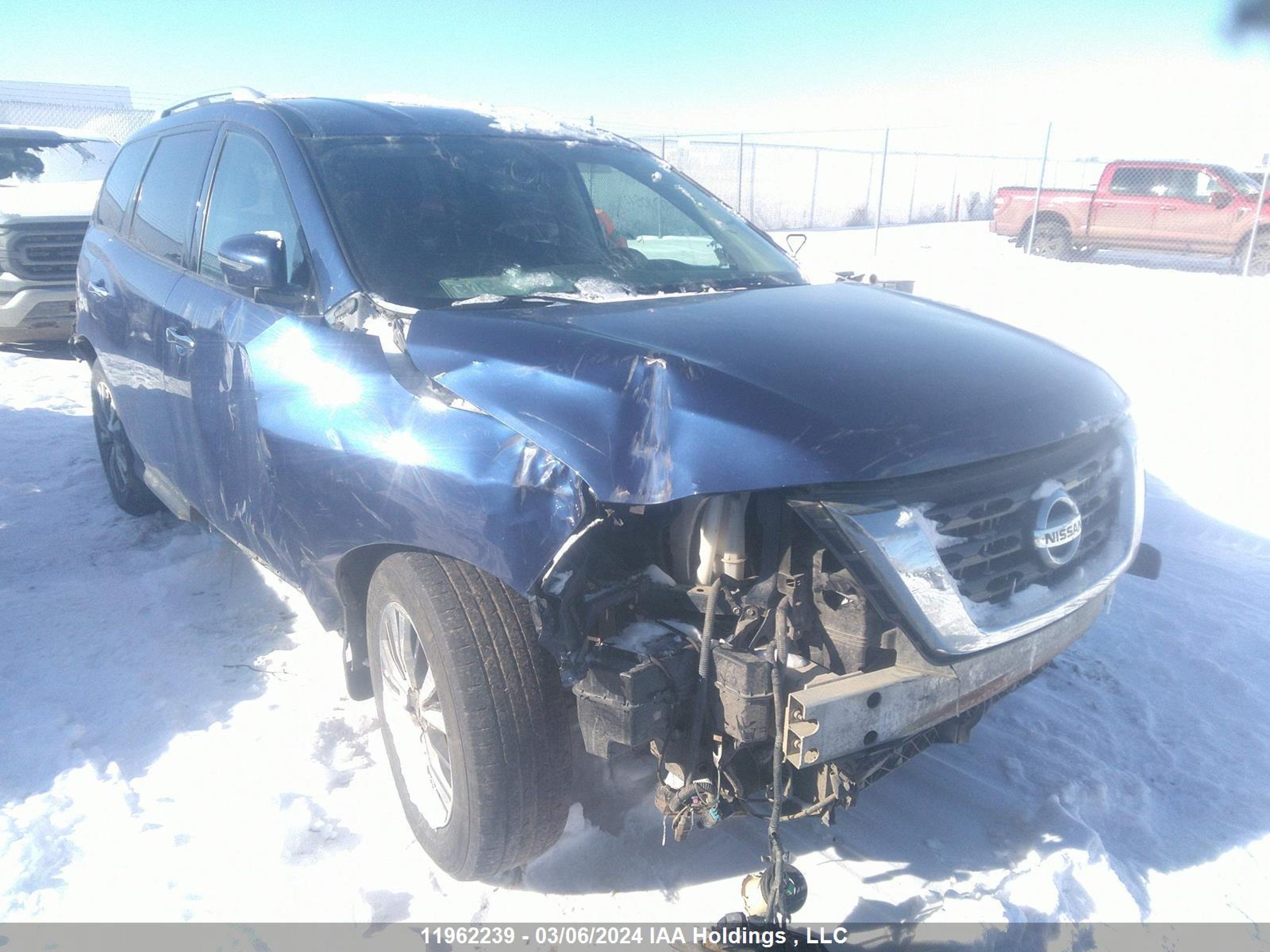 NISSAN PATHFINDER 2019 5n1dr2mm5kc633977