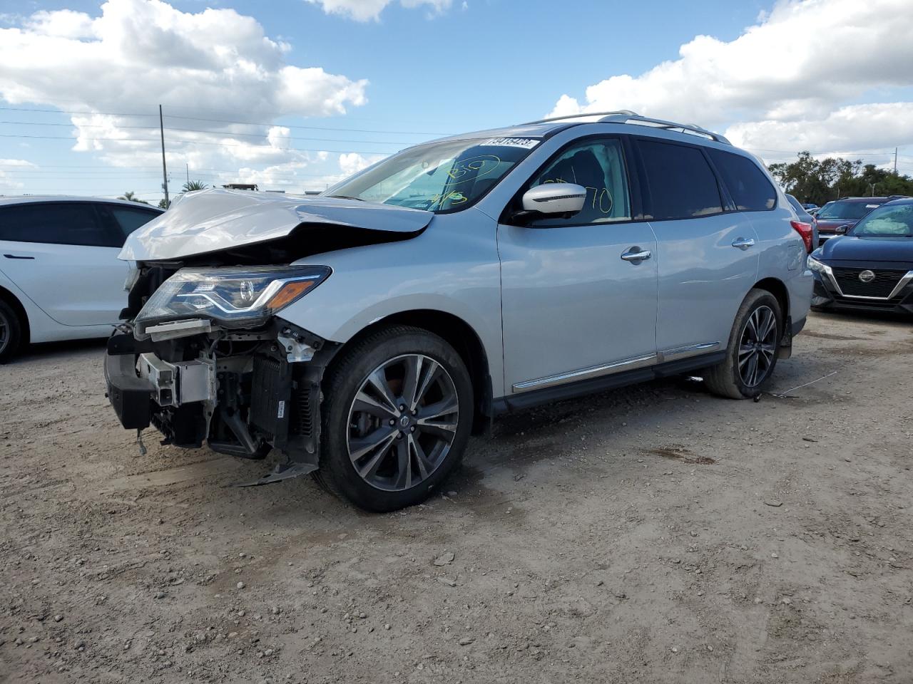 NISSAN PATHFINDER 2017 5n1dr2mm6hc626707