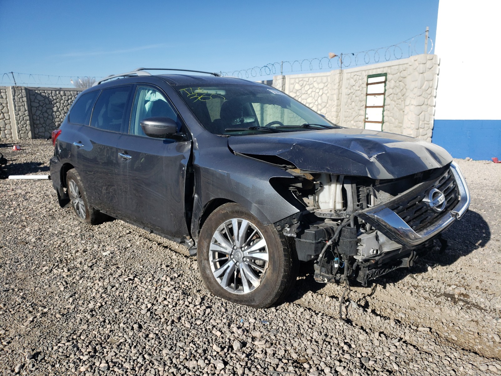 NISSAN PATHFINDER 2018 5n1dr2mm6jc646915