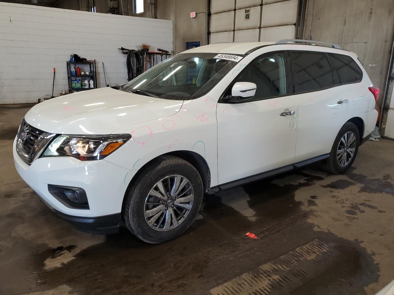 NISSAN PATHFINDER 2019 5n1dr2mm6kc577502