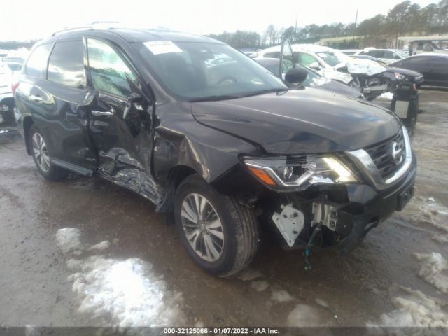 NISSAN PATHFINDER 2019 5n1dr2mm6kc577936