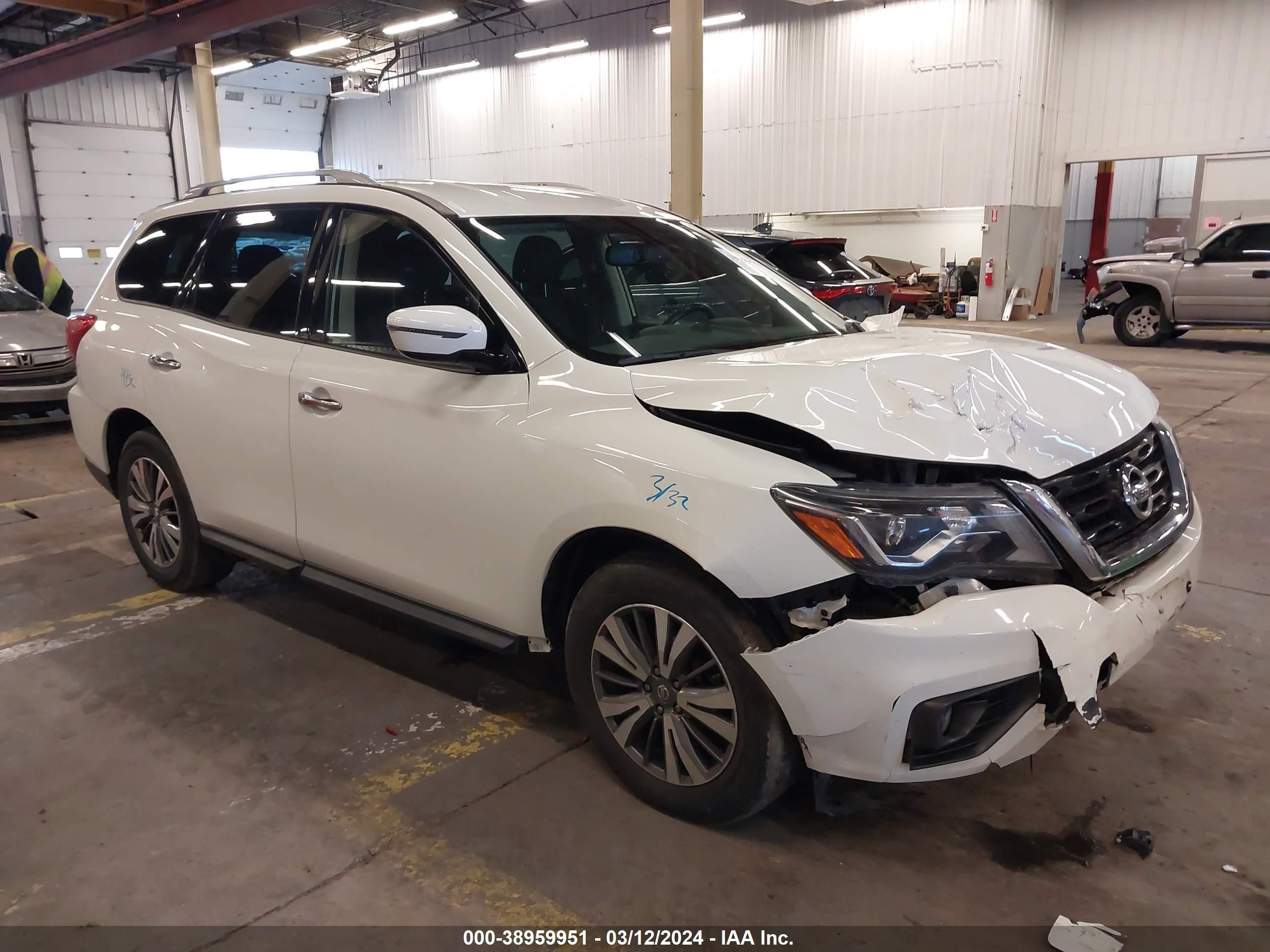 NISSAN PATHFINDER 2019 5n1dr2mm6kc626116