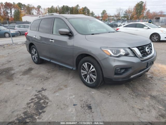 NISSAN PATHFINDER 2017 5n1dr2mm7hc666472