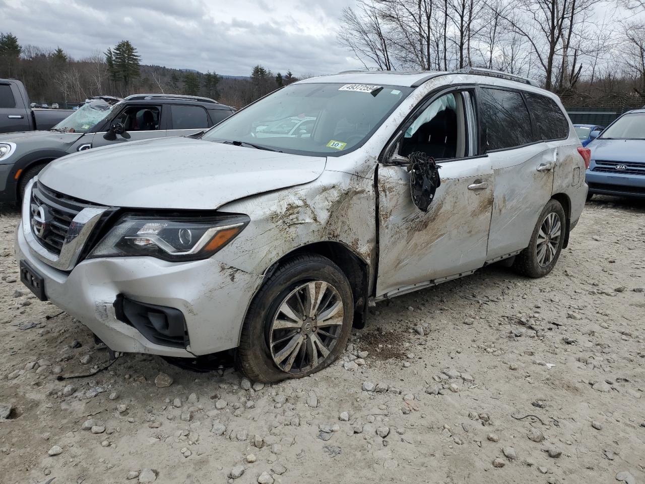 NISSAN PATHFINDER 2017 5n1dr2mm7hc900769