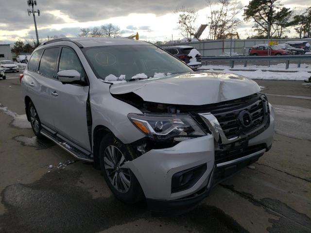 NISSAN PATHFINDER 2018 5n1dr2mm7jc625135