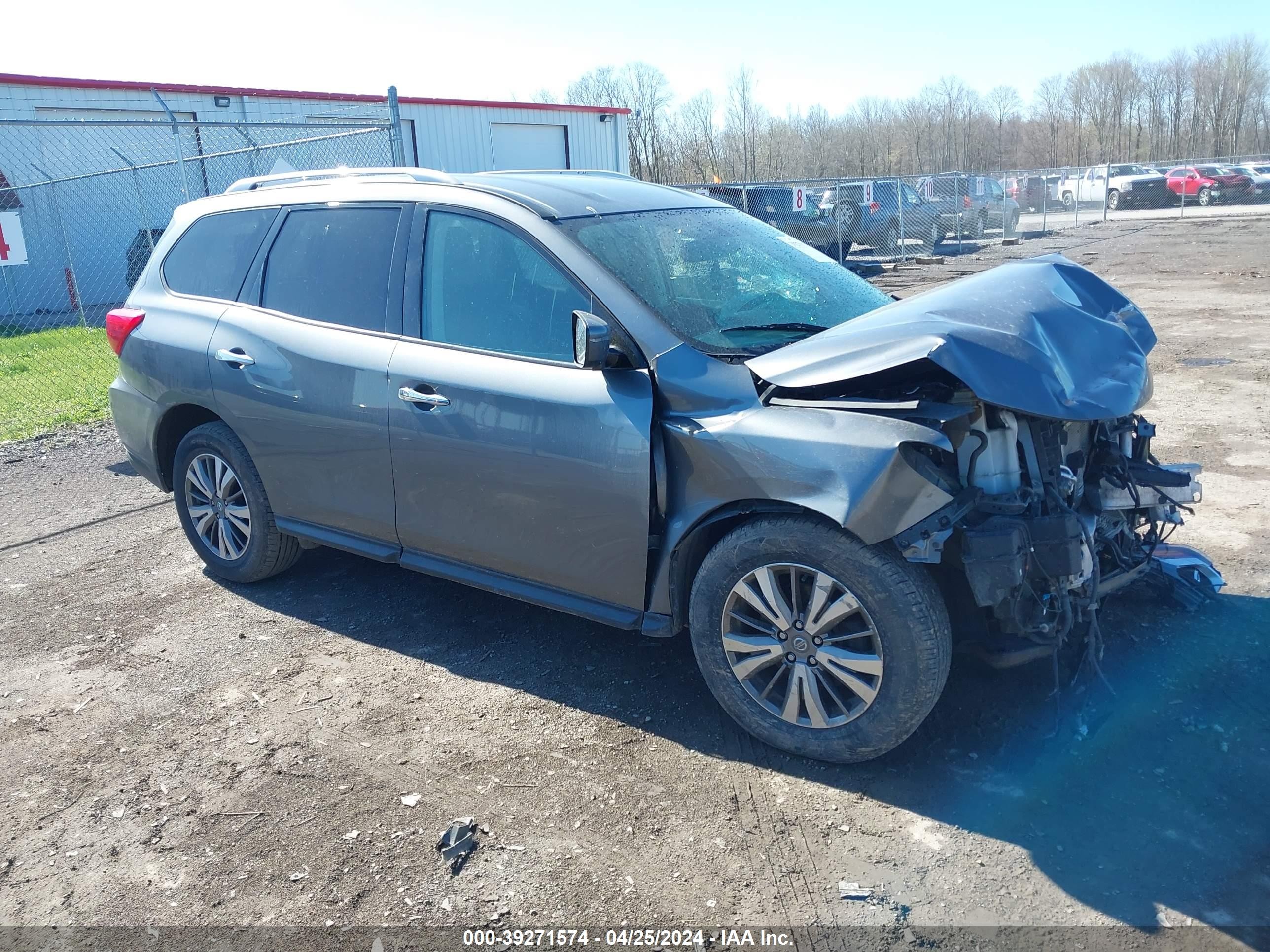 NISSAN PATHFINDER 2019 5n1dr2mm7kc622365