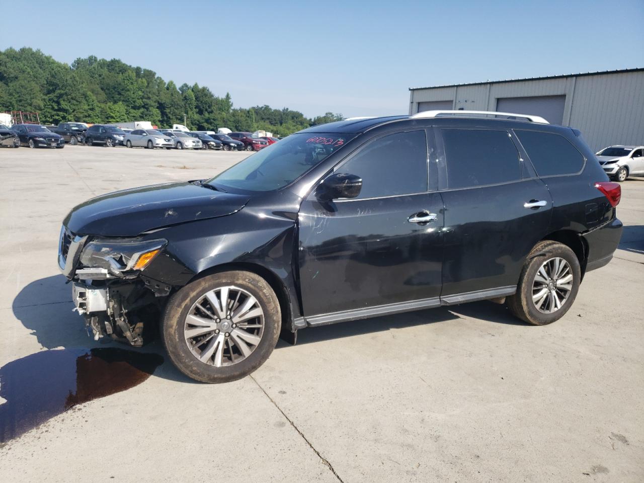 NISSAN PATHFINDER 2019 5n1dr2mm8kc593183