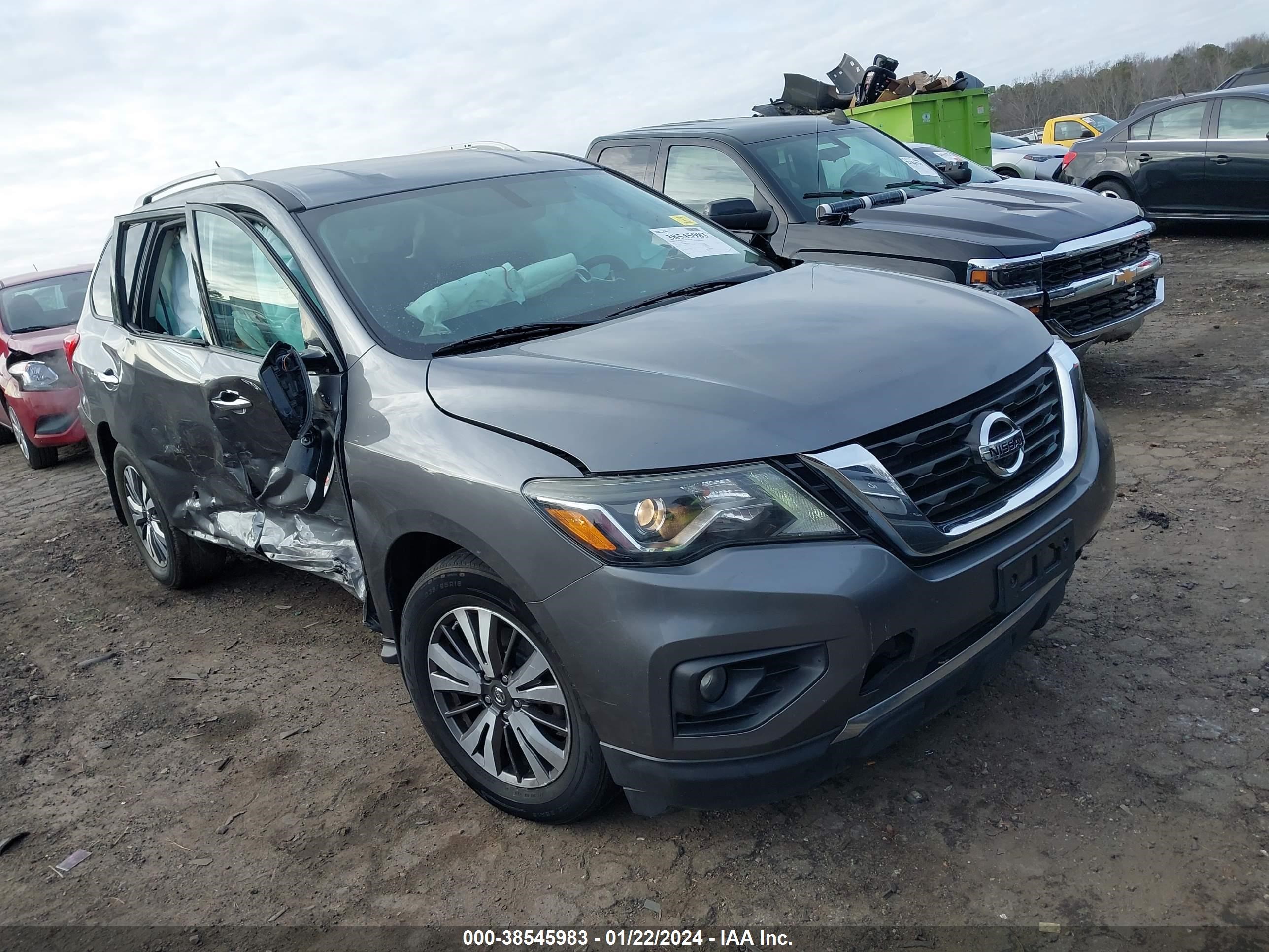 NISSAN PATHFINDER 2017 5n1dr2mm9hc602062