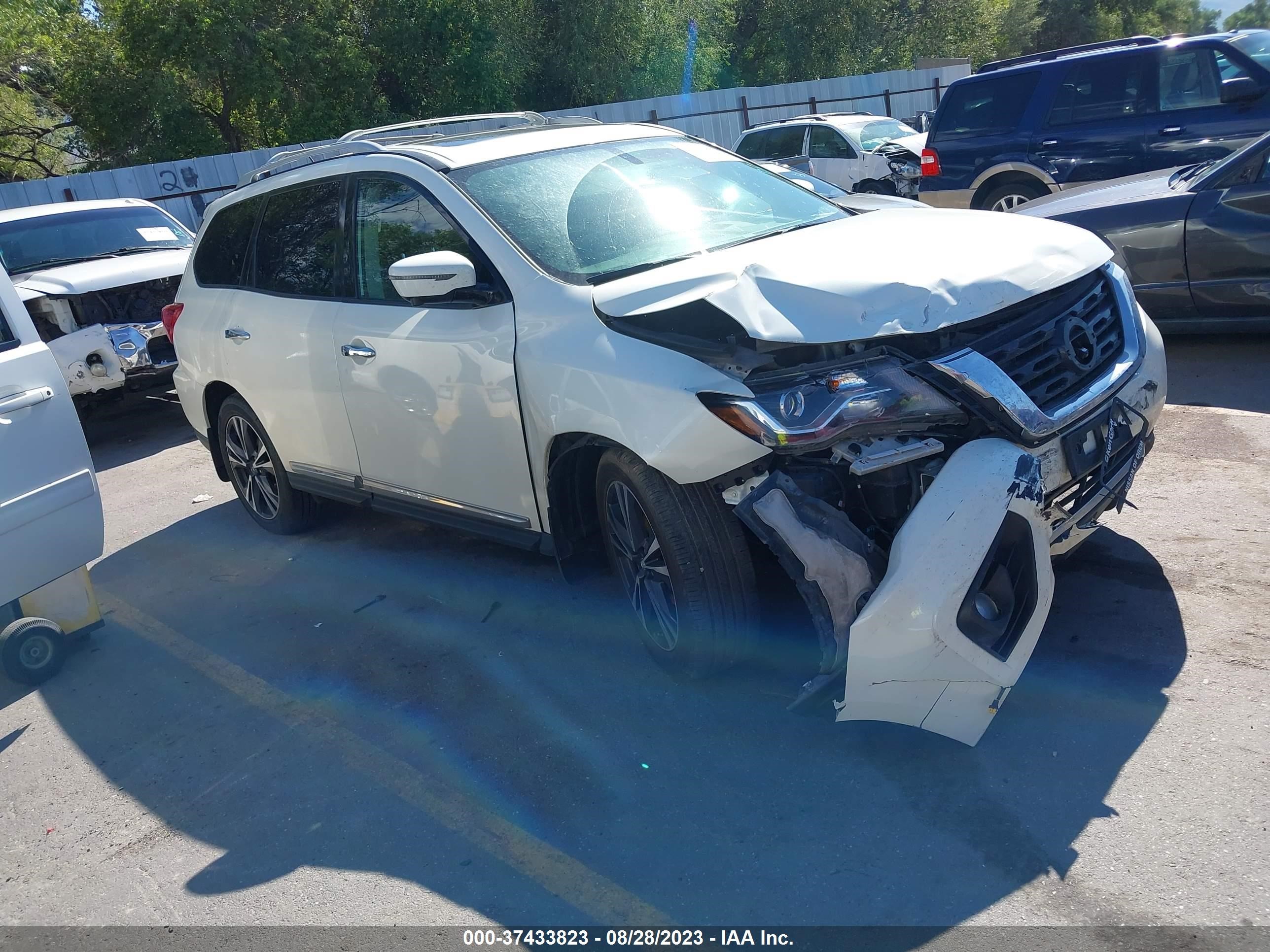 NISSAN PATHFINDER 2018 5n1dr2mm9jc636623